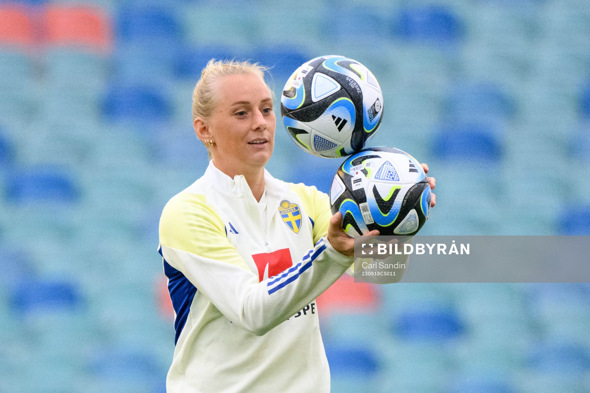 Stina Blackstenius of Sweden