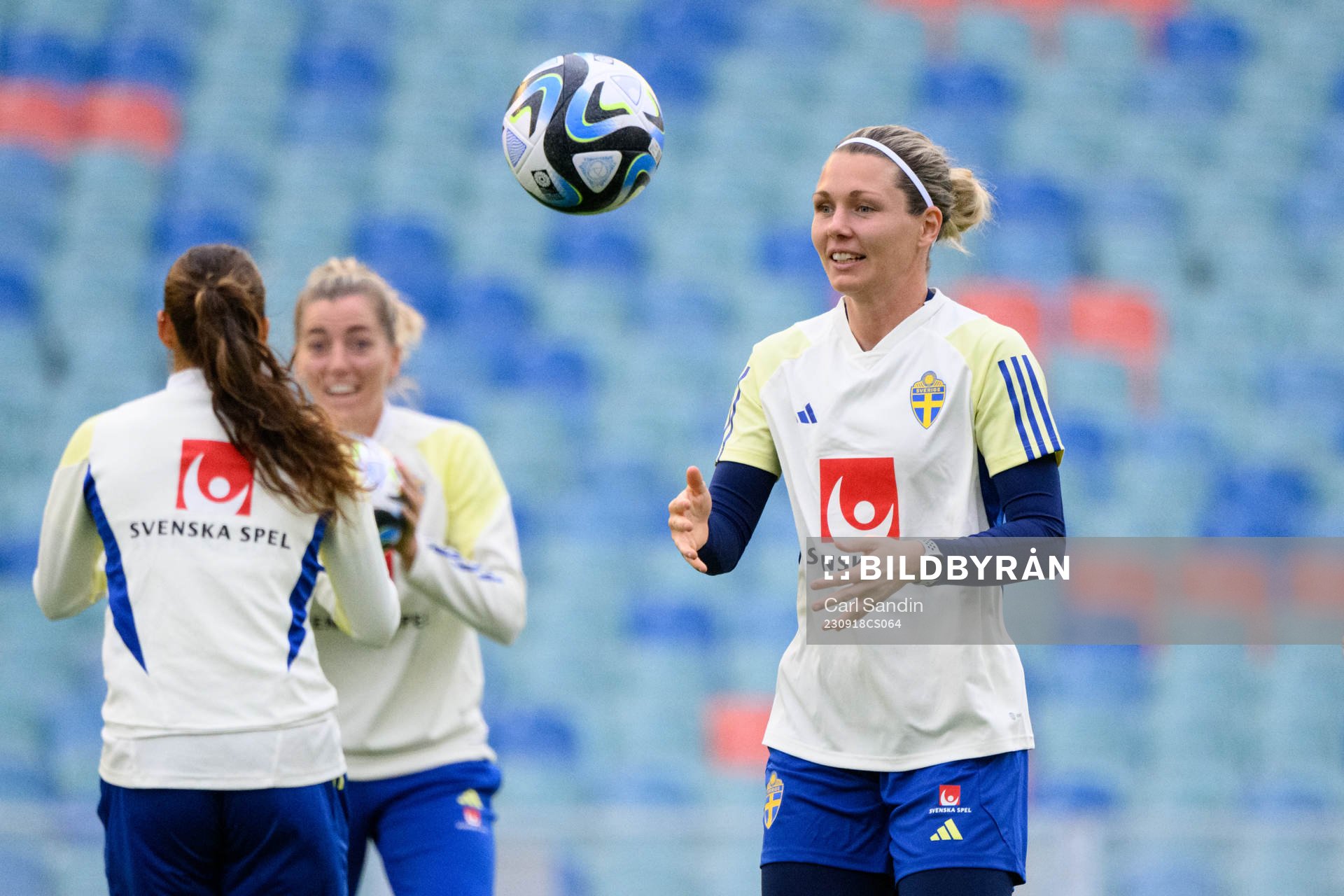 Goalkeeper Jennifer Falk