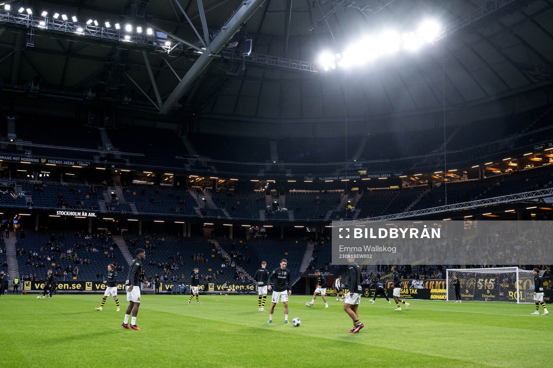 AIKs spelare värmer upp