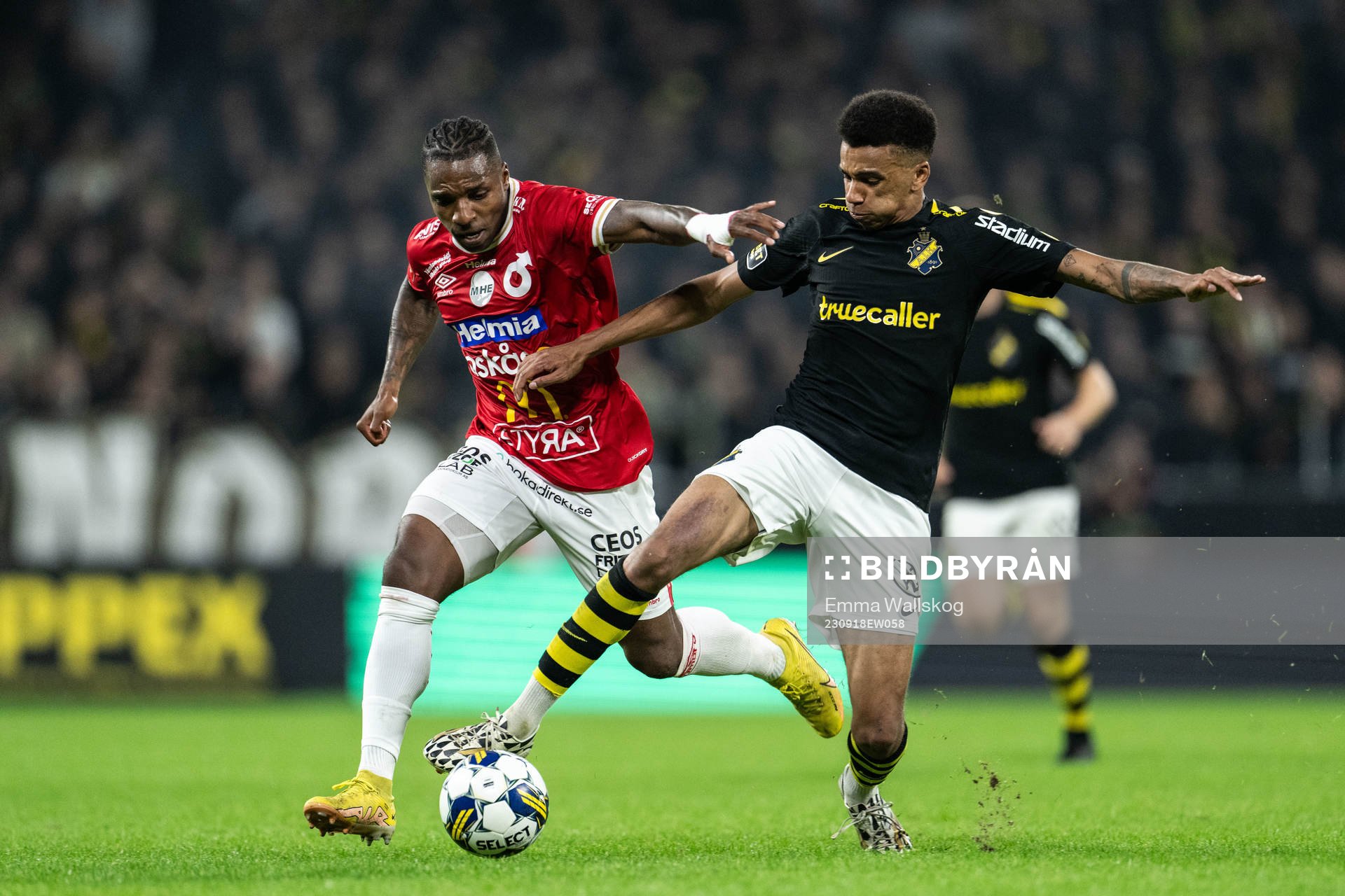 Degerfors Joseph - Claude Agyeman Gyau och AIKs Rui Modesto