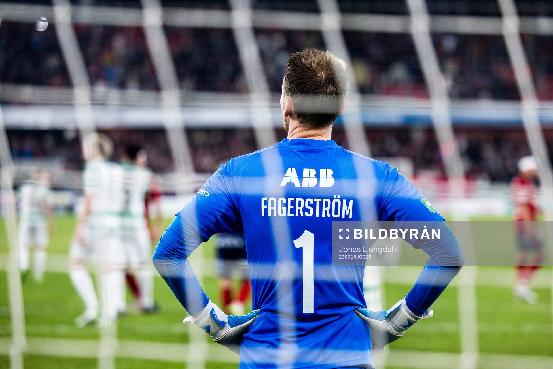 Västerås SKs målvakt Anton Fagerström deppar