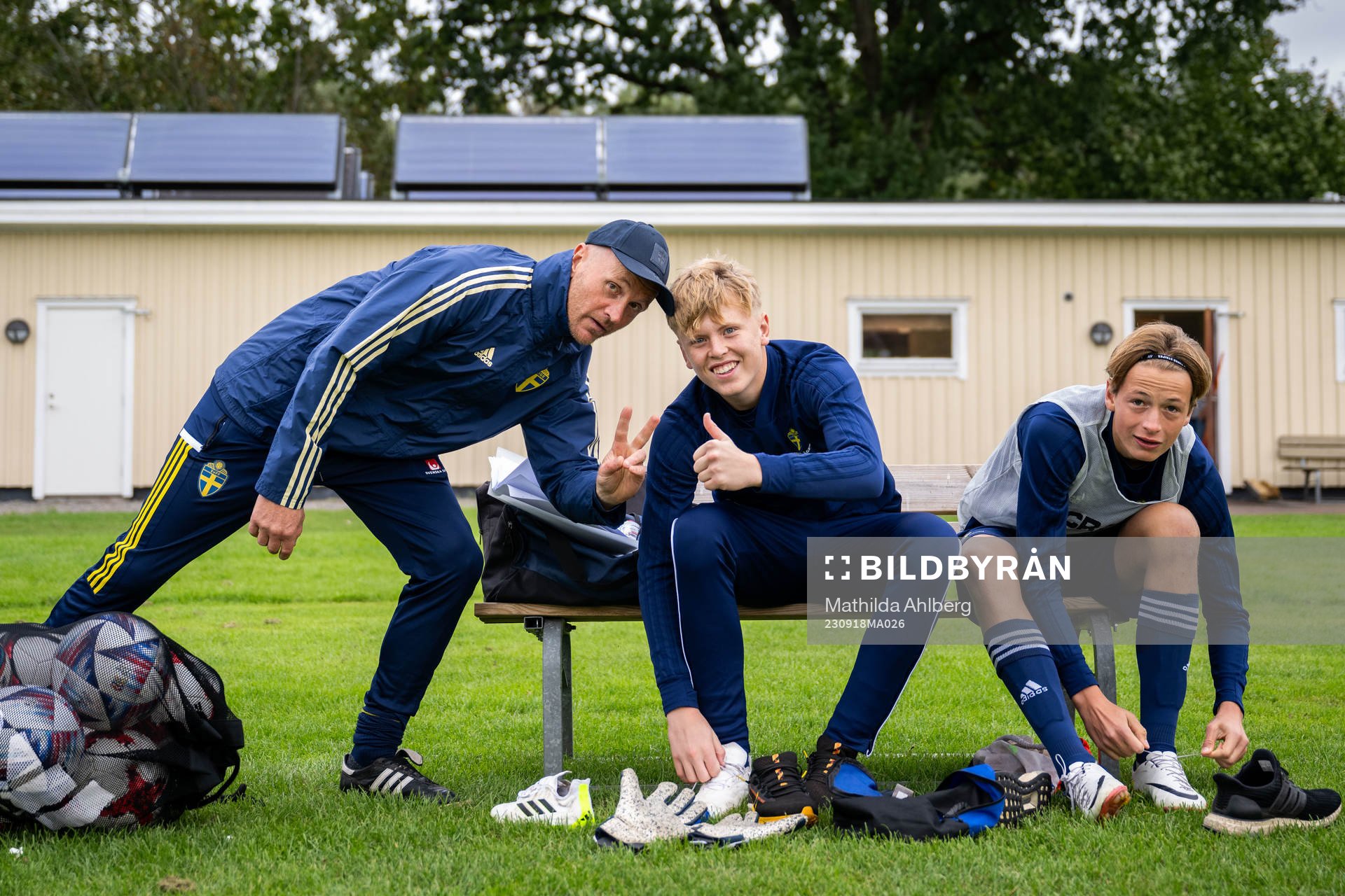 Målvaktstränare Timy Karlsson, målvakt Ossian Brandin