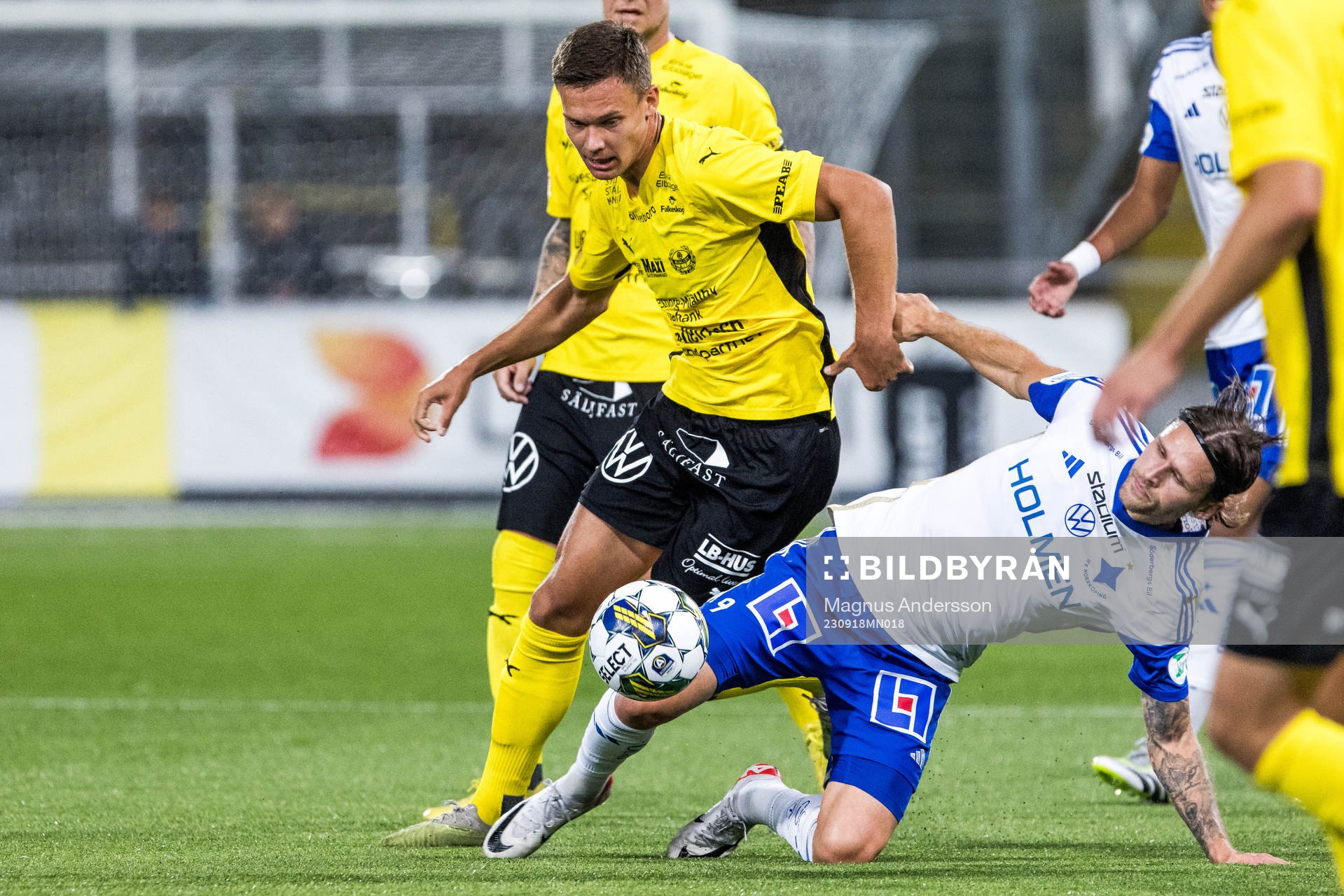 Mjällbys Arvid Brorsson och IFK Norrköpings Arnor