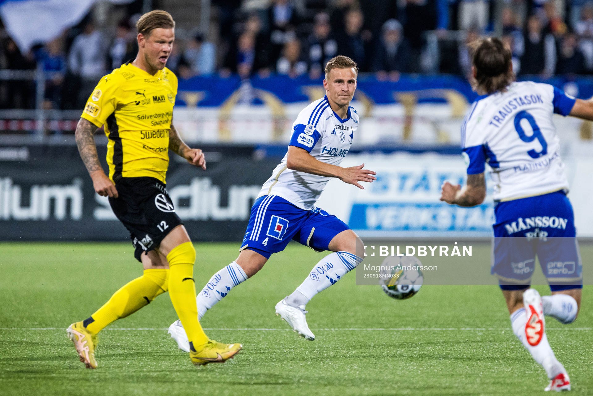 Mjällbys David Löfquist och IFK Norrköpings Marco Lund