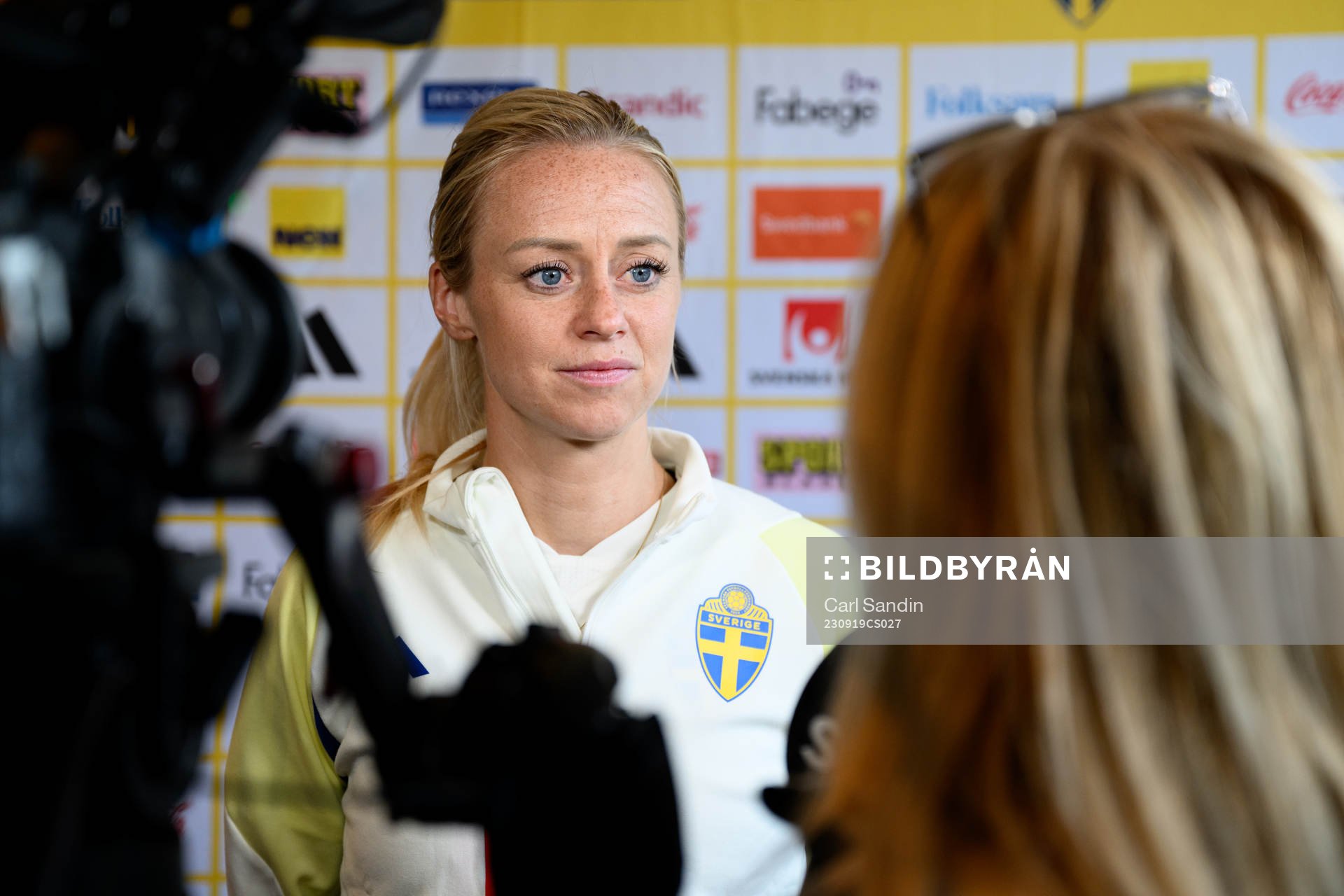 Amanda Ilestedt is being interviewed