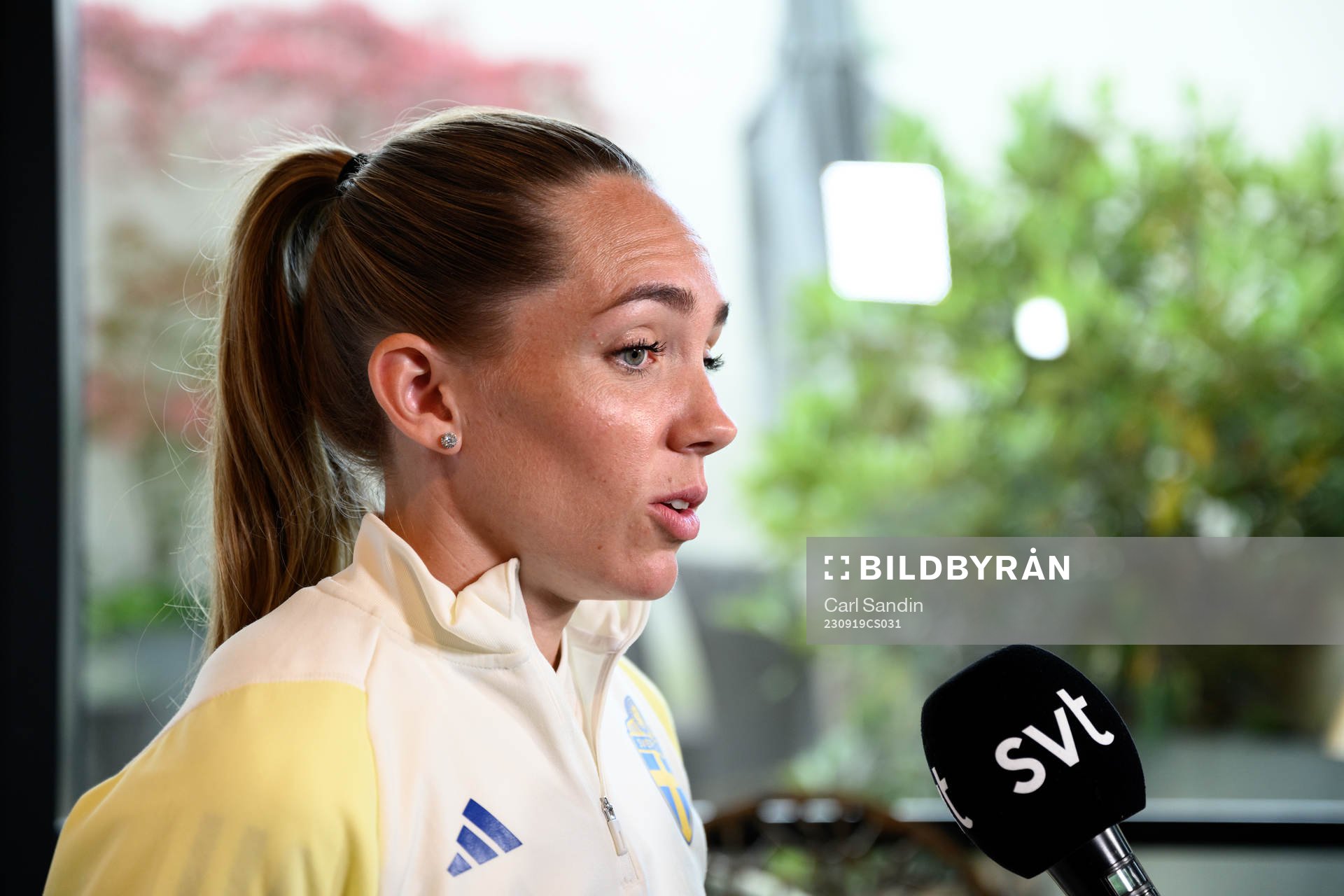 Elin Rubensson is being interviewed