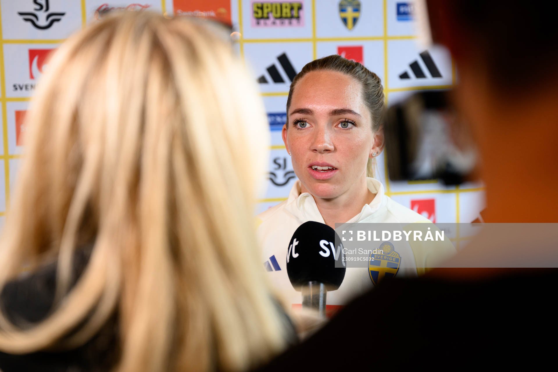 Elin Rubensson is being interviewed