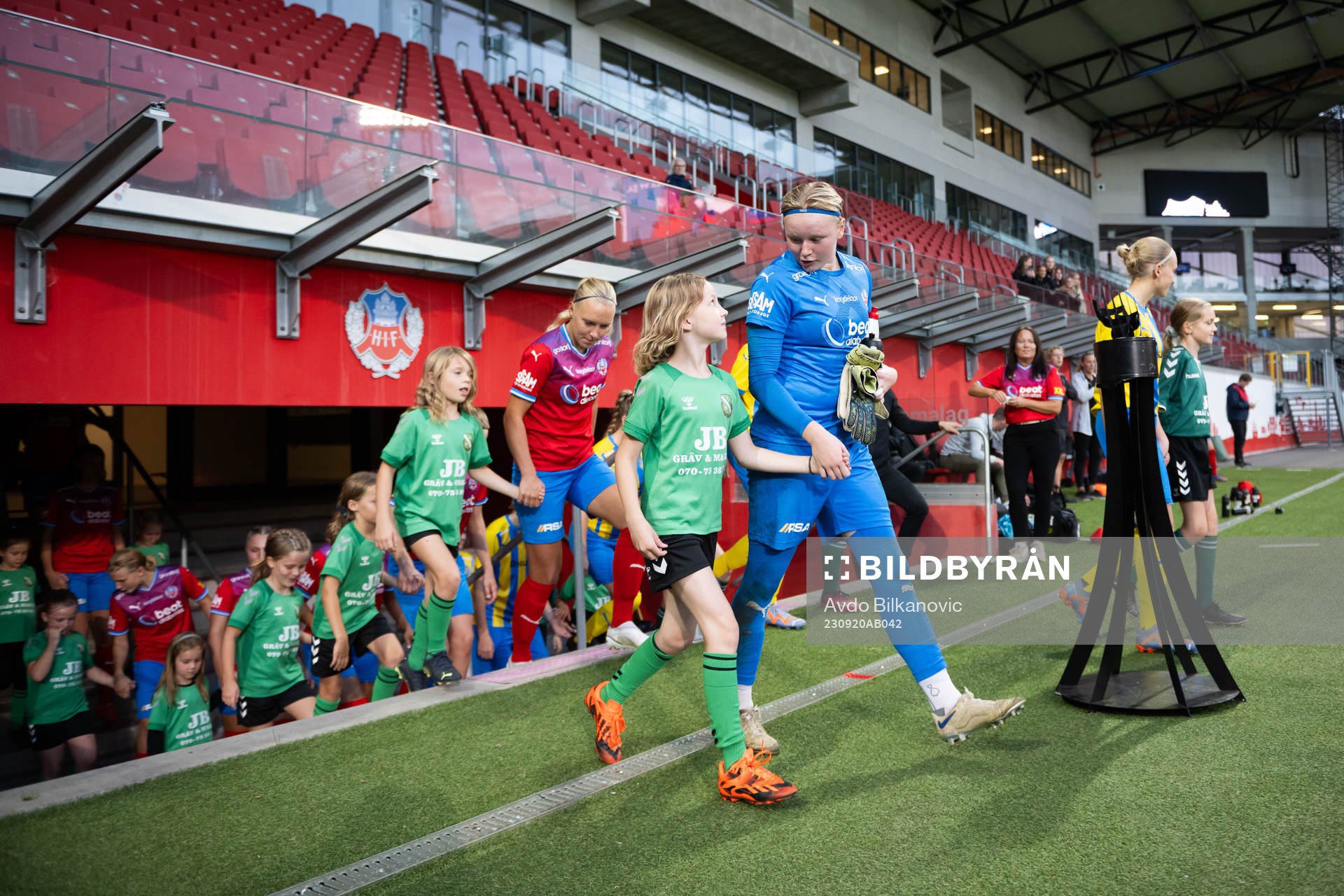 Helsingborg s målvakt Hannah Tegestål gör entré
