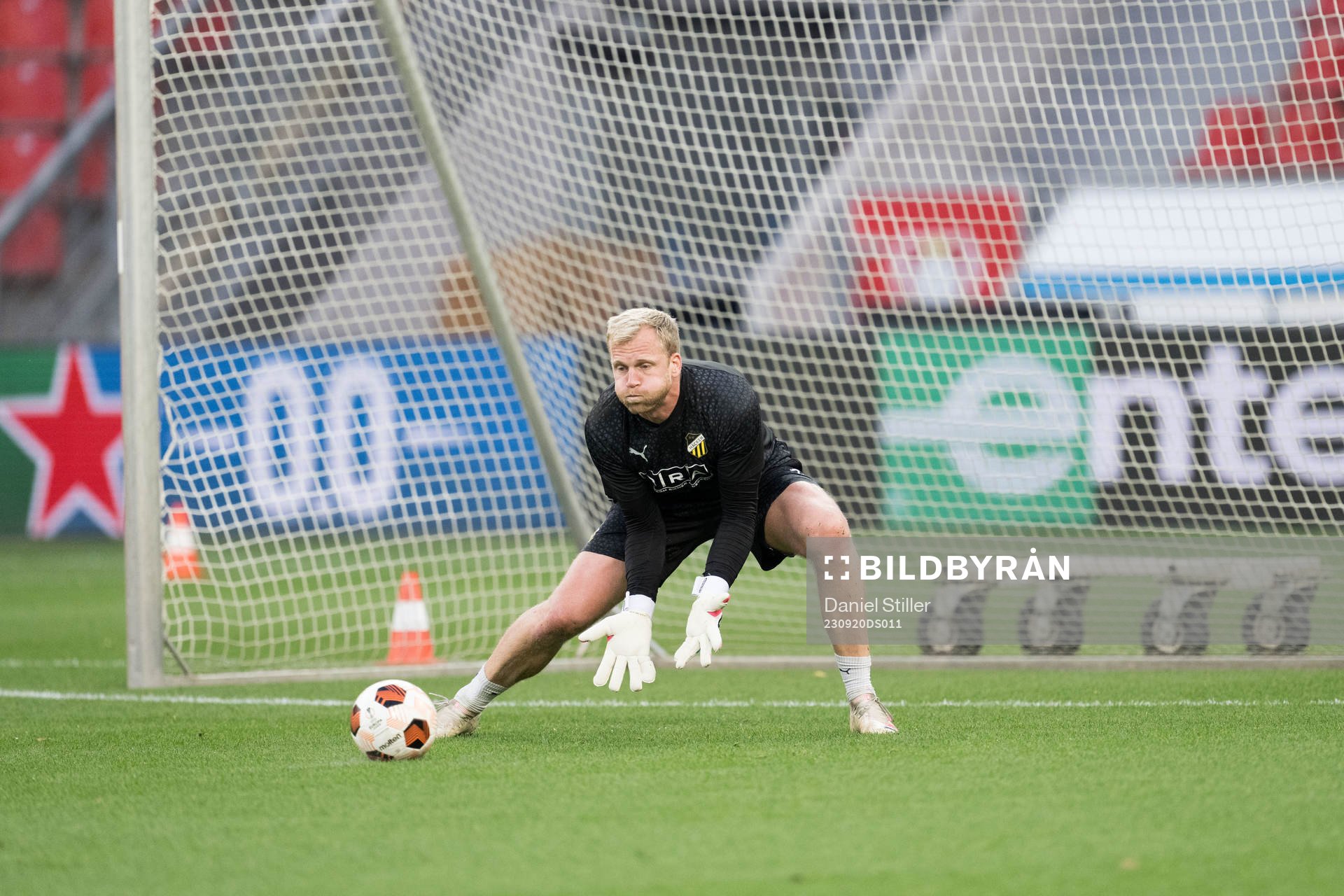 Goalkeeper Peter Abrahamsson of Häcken
