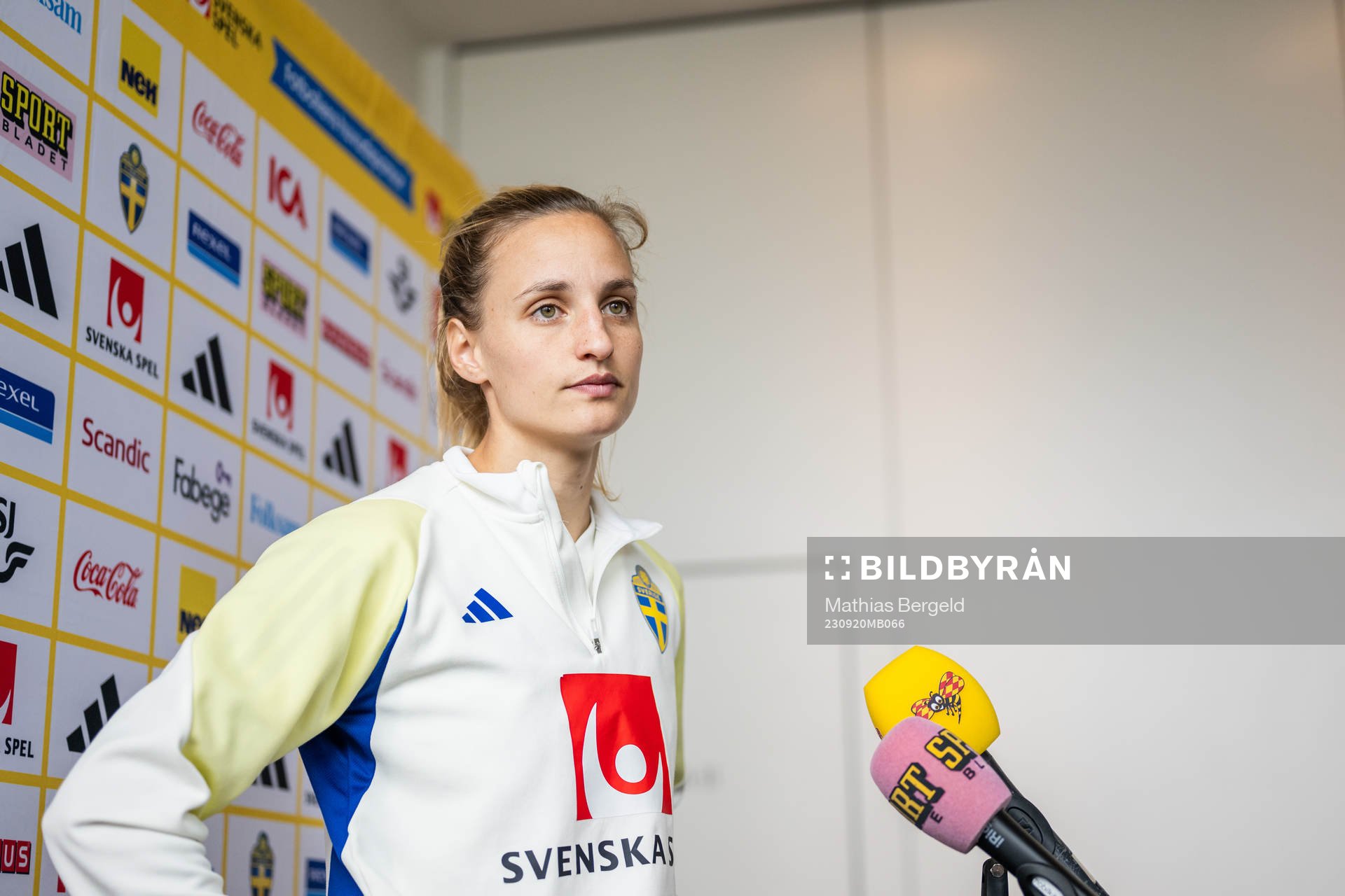 Nathalie Björn is interviewed