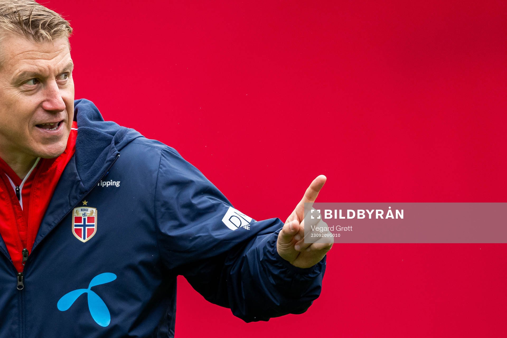 Leif Gunnar Smerud, head coach of the Norwegian women's