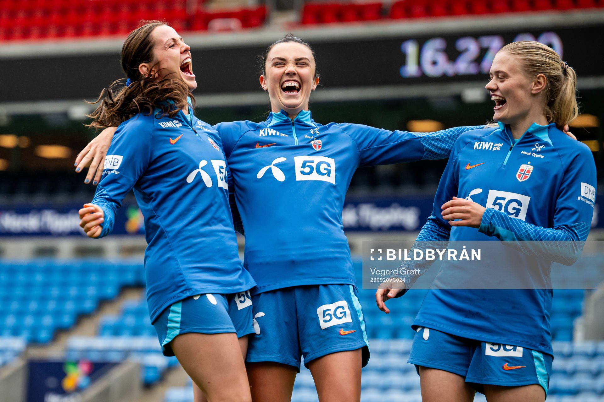Tuva Hansen, Ingrid Syrstad Engen and Mathilde Harviken of