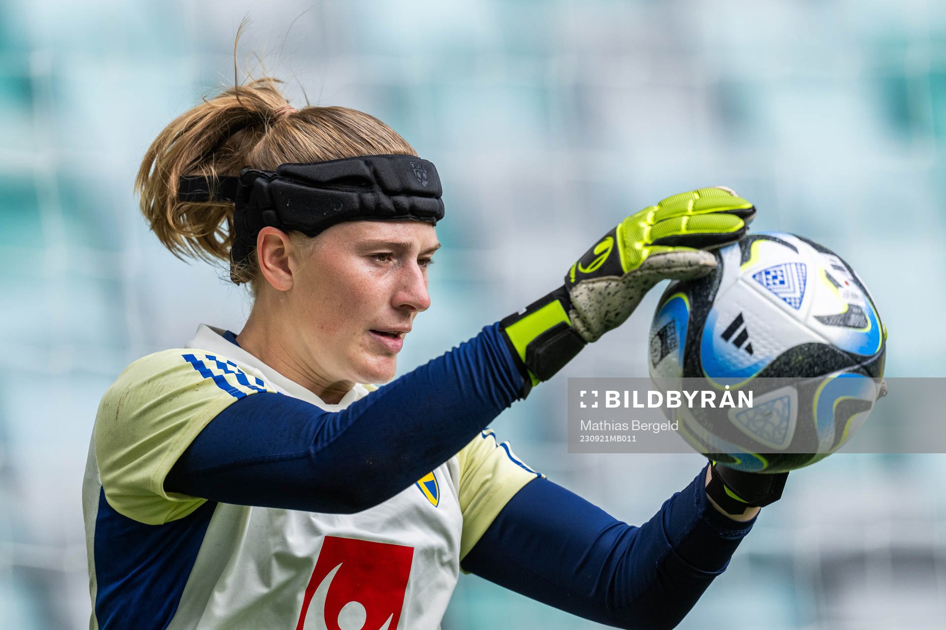 Goalkeeper Tove Enblom