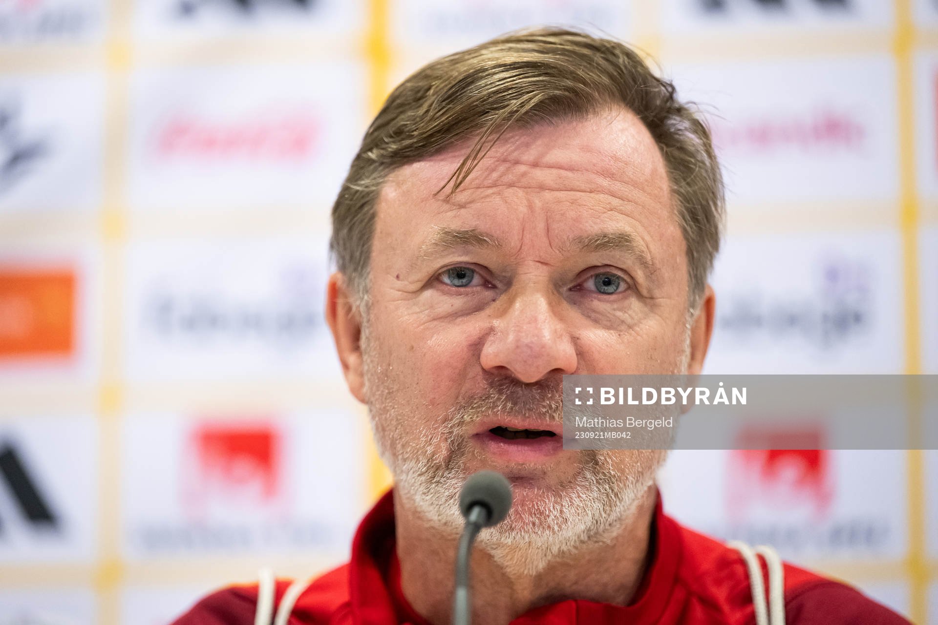 Head coach Peter Gerhardsson