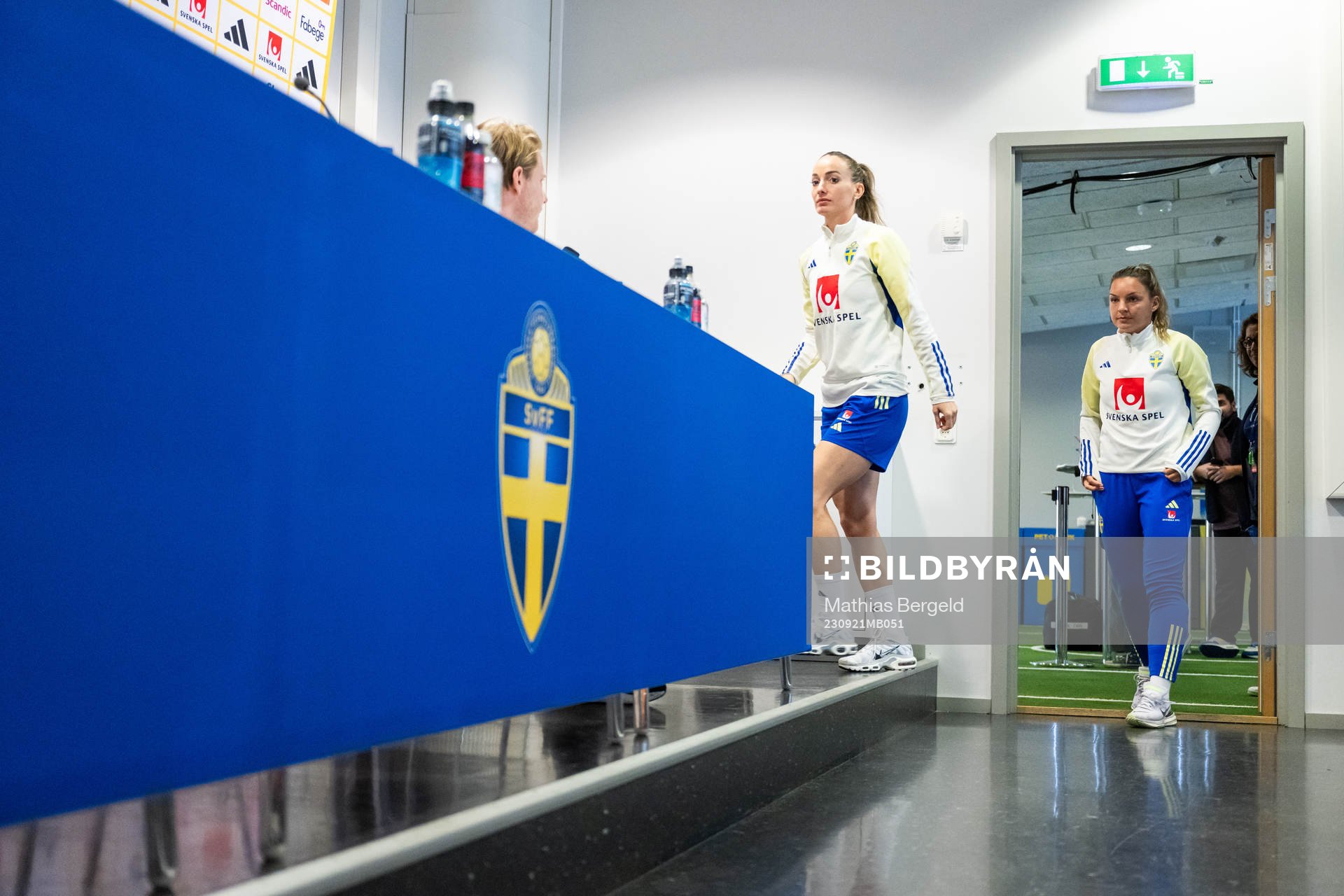 Kosovare Asllani and Johanna Rytting Kaneryd