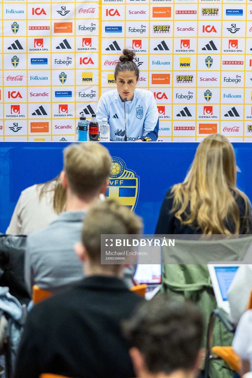 Head coach Montse Tomé of the Spanish Women's national