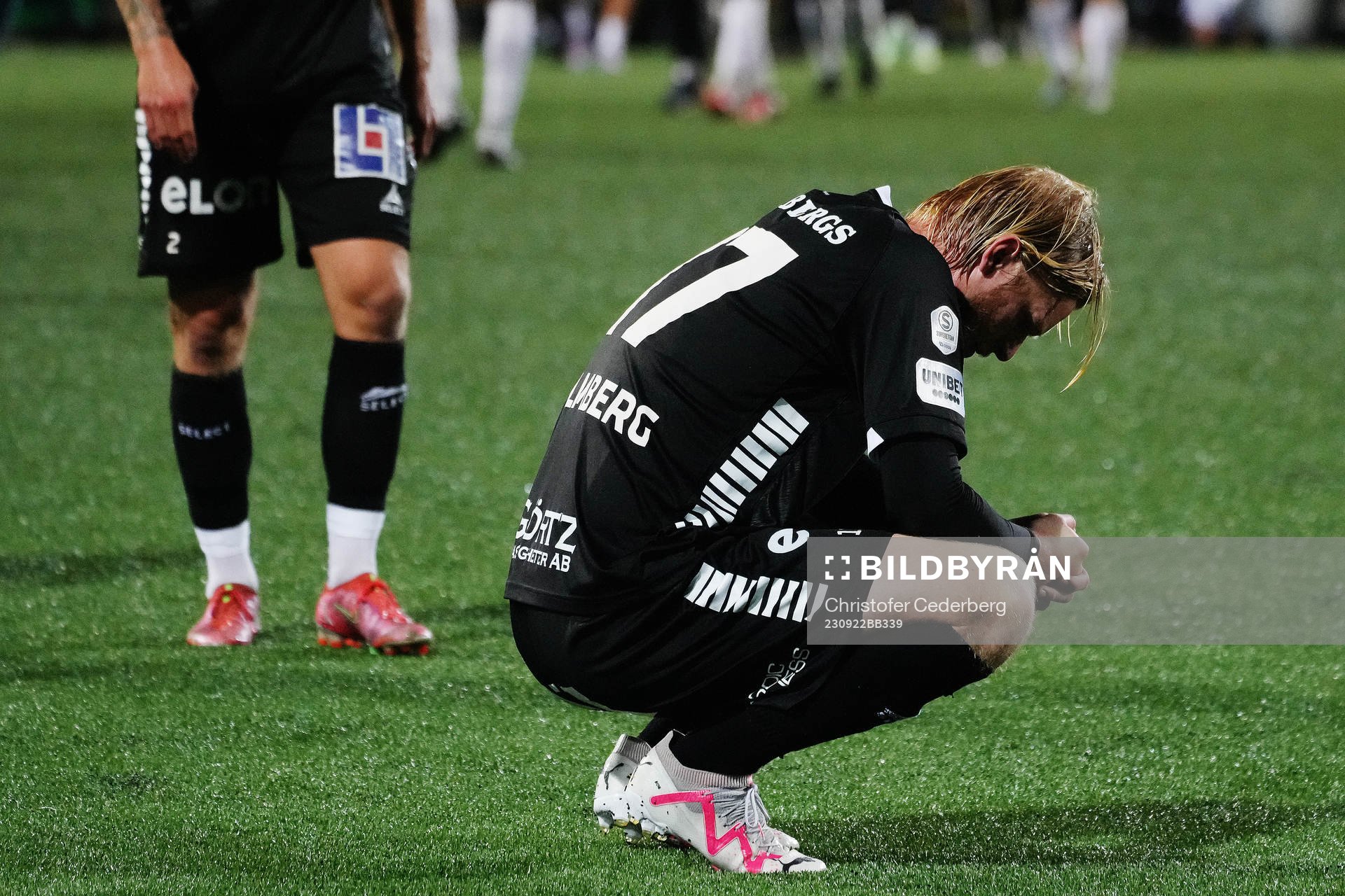 Örebros Kalle Holmberg deppar
