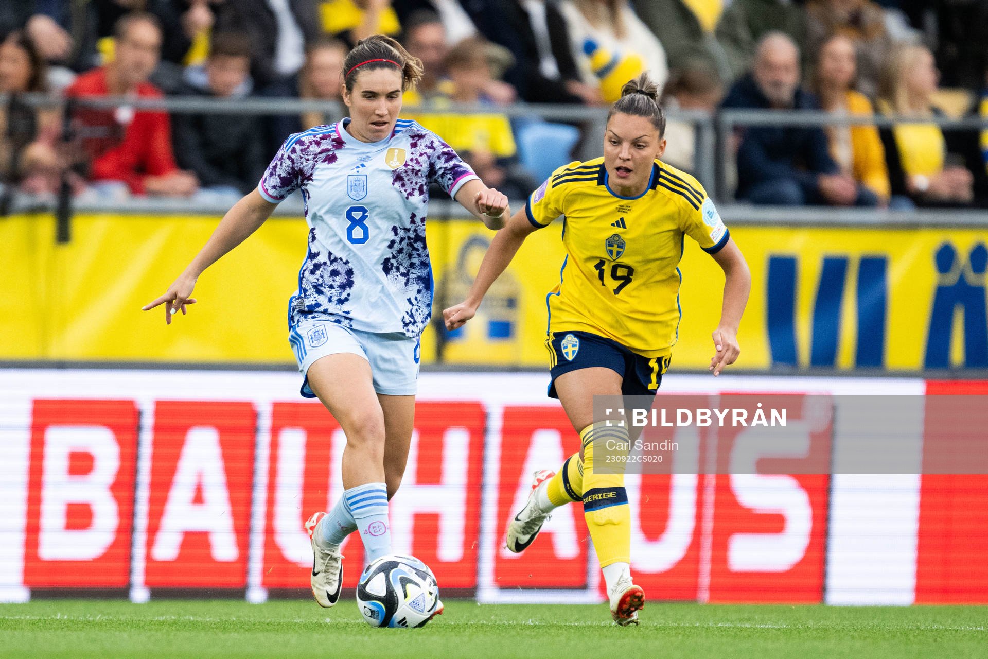 Mariona Caldentey of Spain and Johanna Rytting Kaneryd of