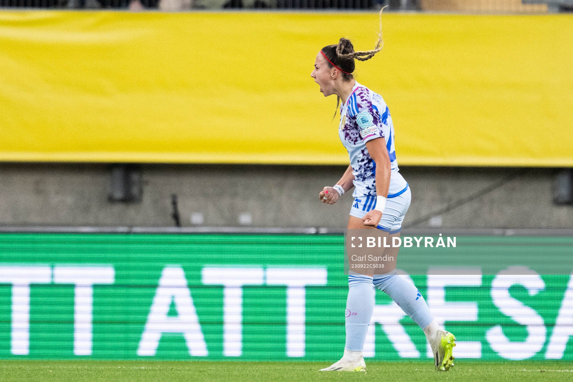 Athenea del Castillo of Spain celebrates