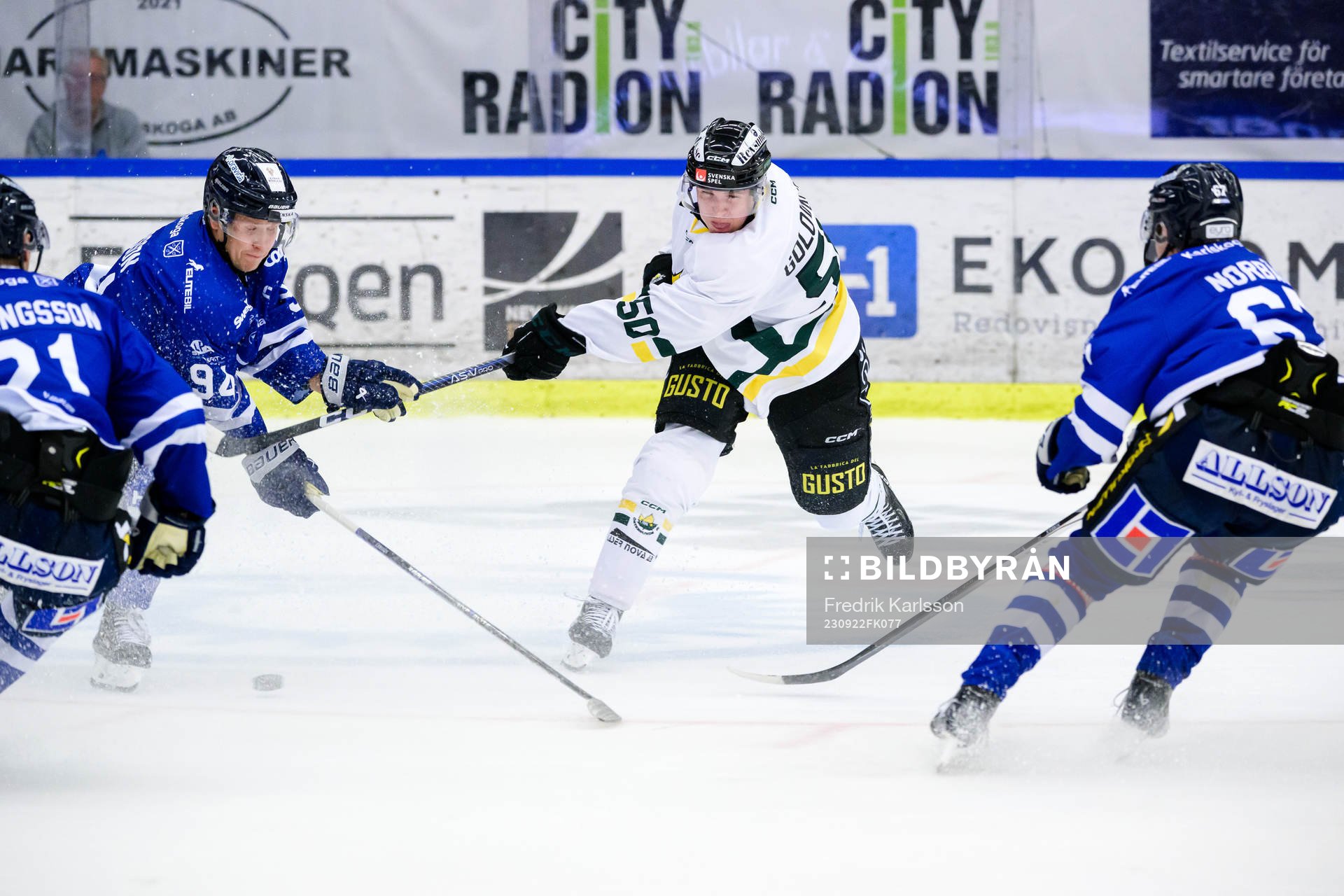 Karlskogas Henrik Larsson och Östersunds Georgs Golovkovs