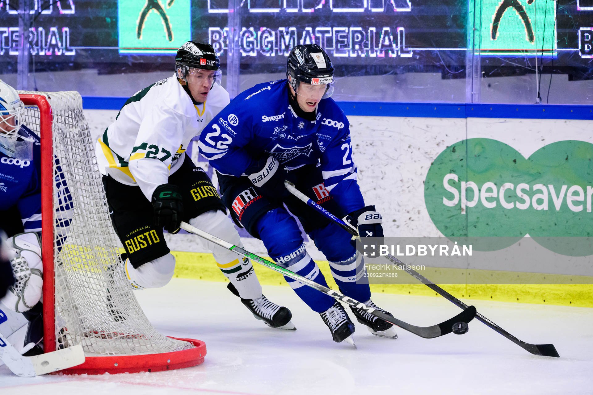 Östersunds Sebastian Benker och Karlskogas Viktor Lang