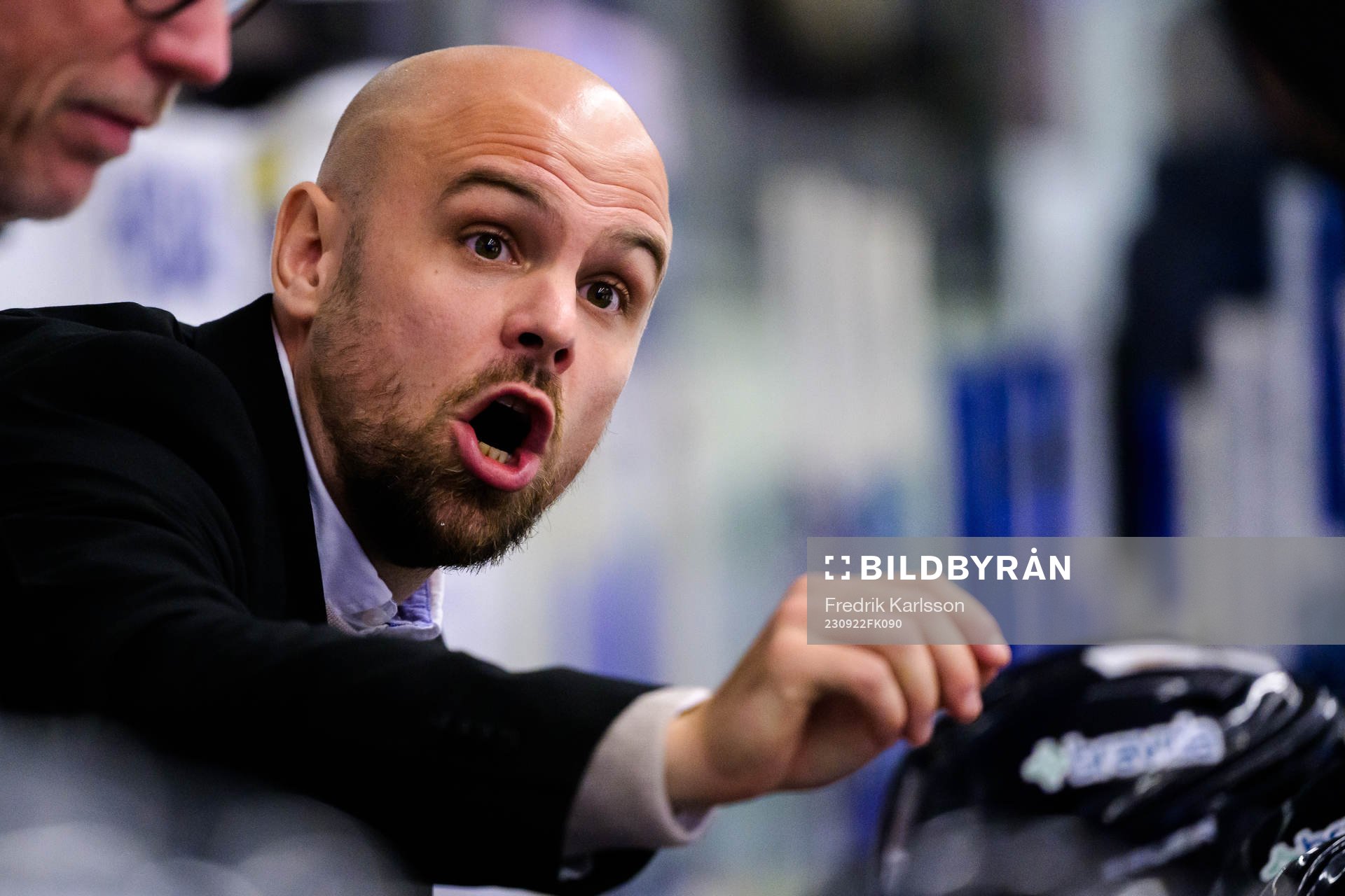 Karlskogas tränare Dennis Hall