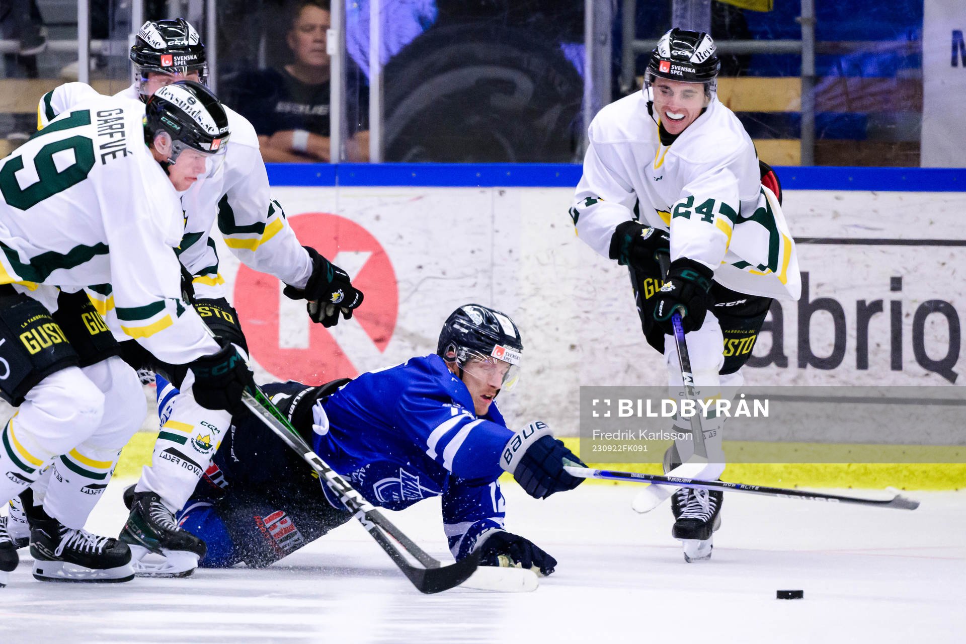 under ishockeymatchen i Hockeyallsvenskan mellan Karlskoga