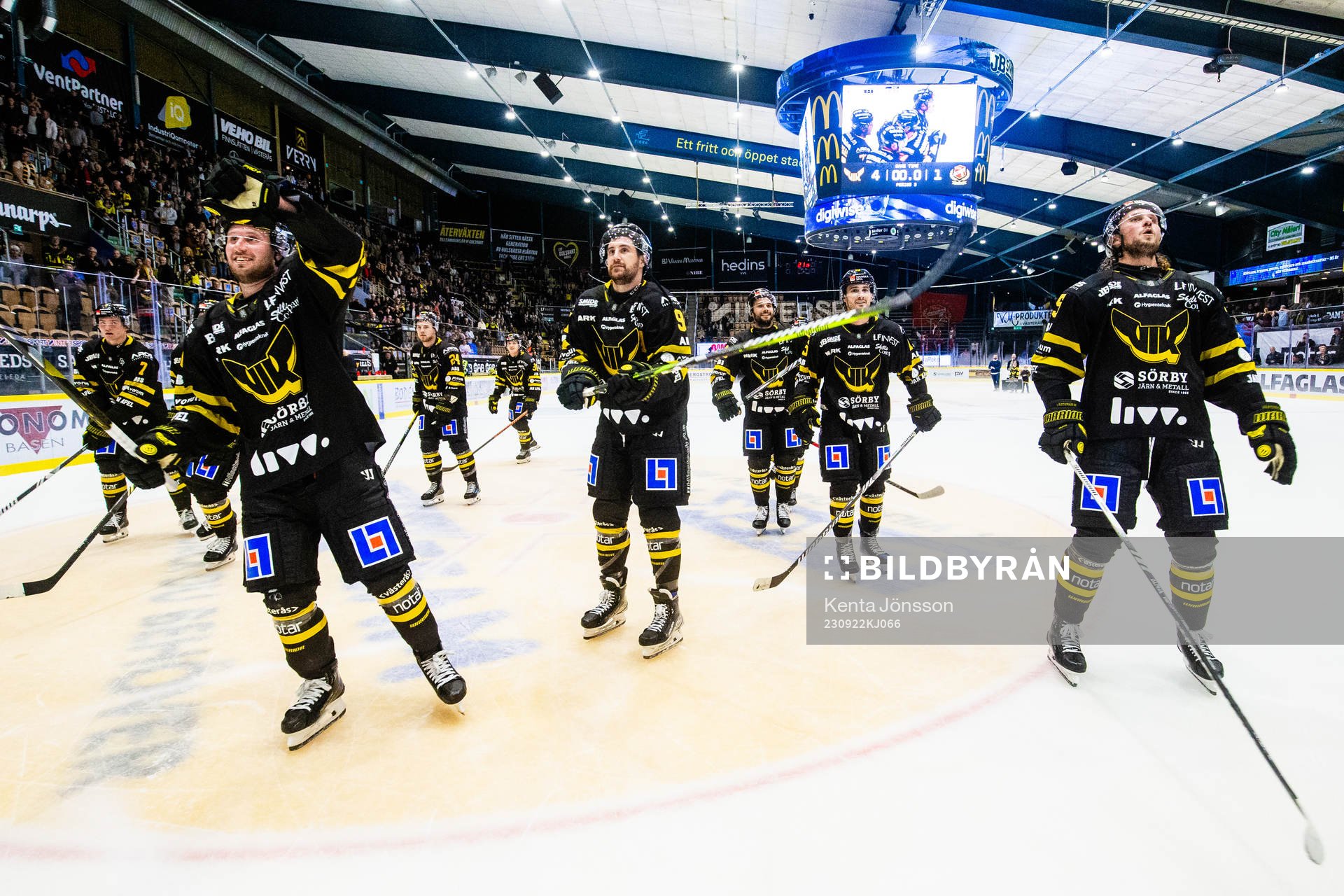 Västerås Erik Flood (v), Nicholas Hutchison (m) och