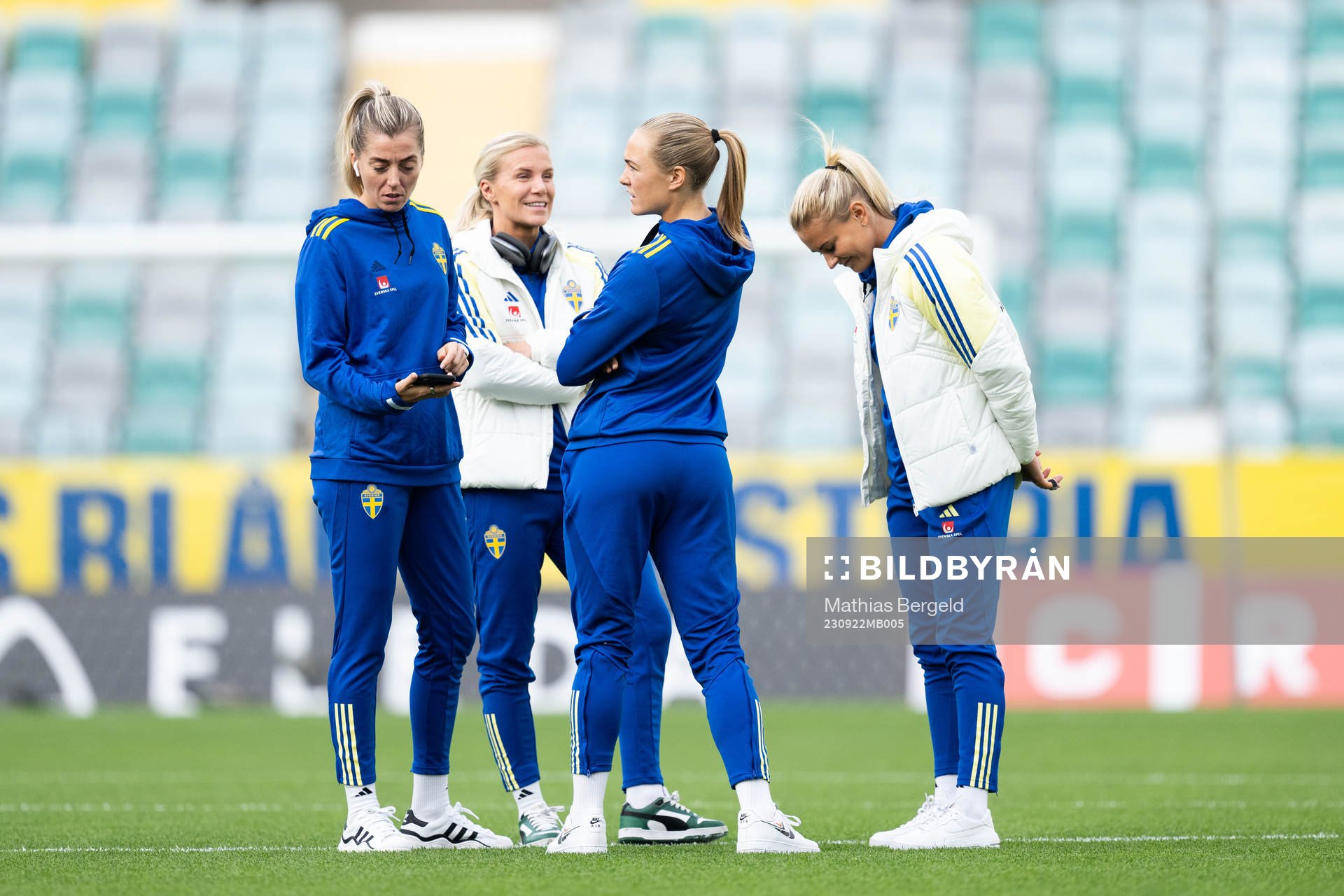 Linda Sembrant, Josefin Rybrink, Magdalena Eriksson and