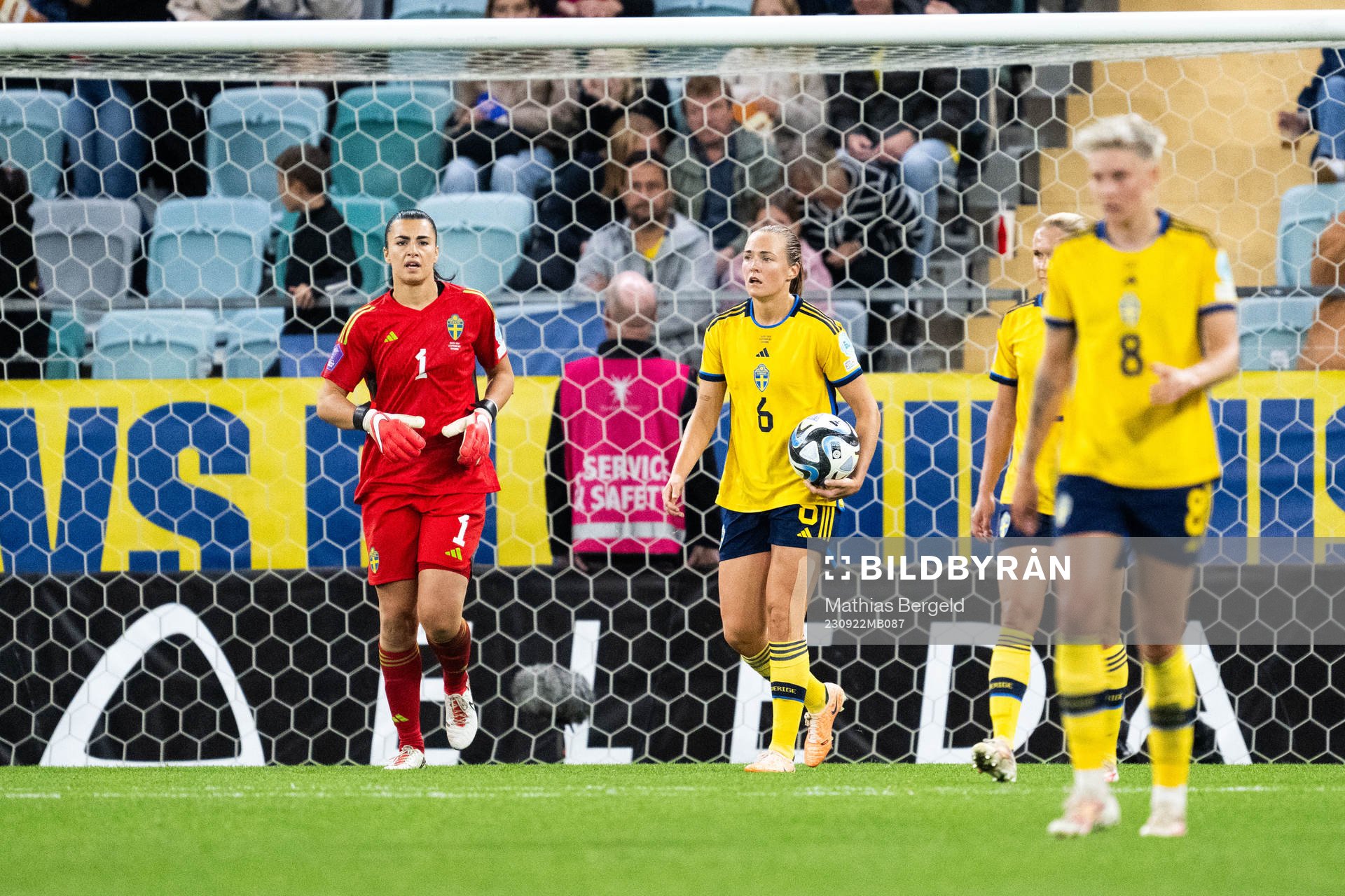 Goalkeeper Zecira Musovic and Magdalena Eriksson of Sweden