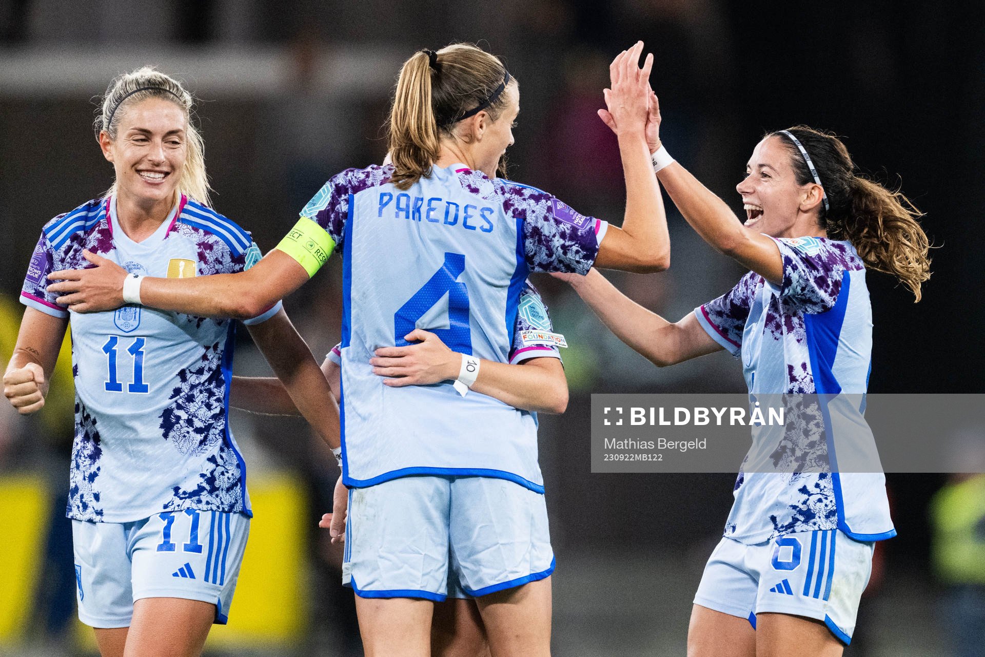 Alexia Putellas, Irene Paredes and Aitana Bonmati of Spain celebrate after the Nations League football match between Sweden and Spain on September 22, 2023 in Gothenburg.