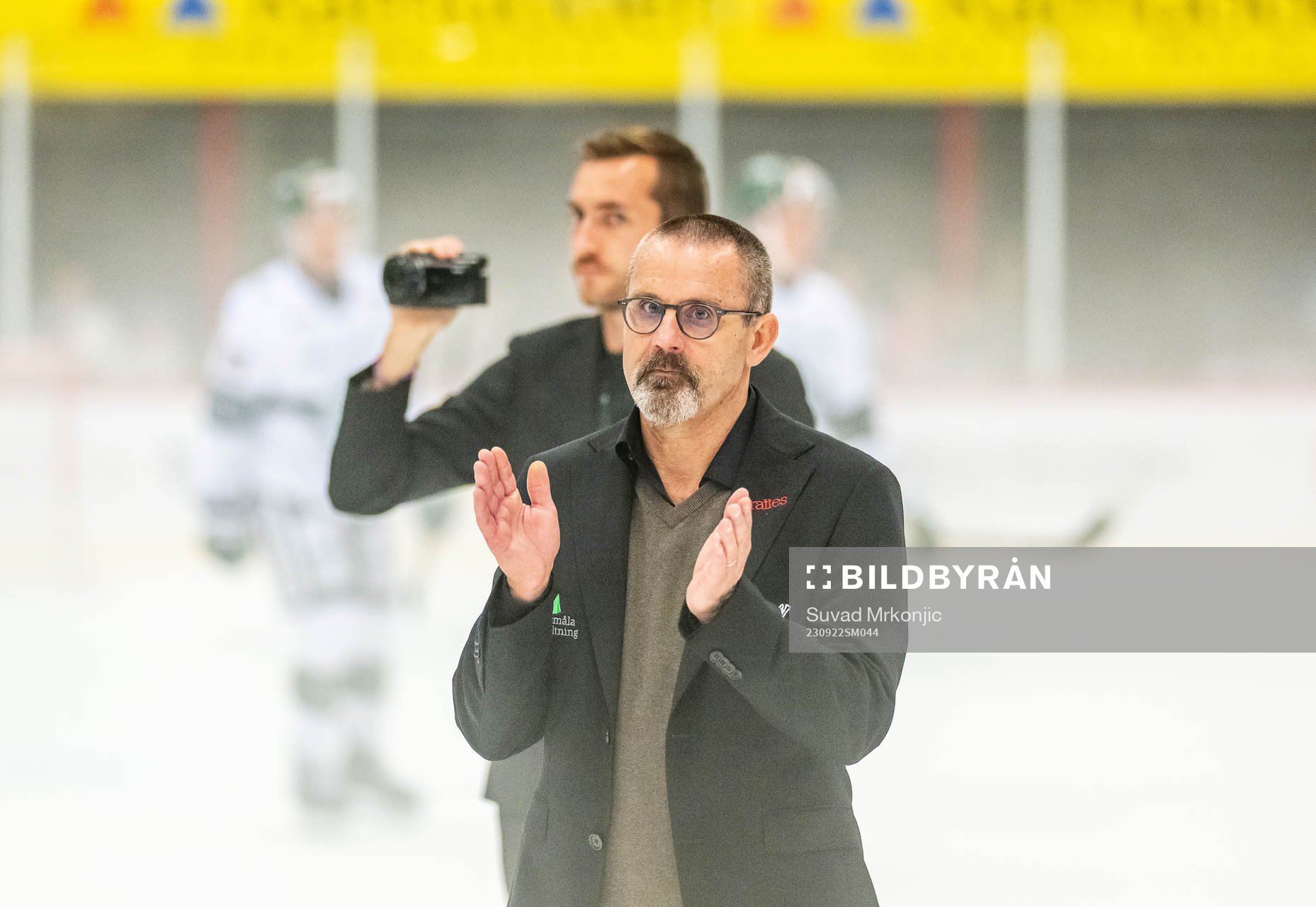 Nybros tränare Tommy Samuelsson jublar