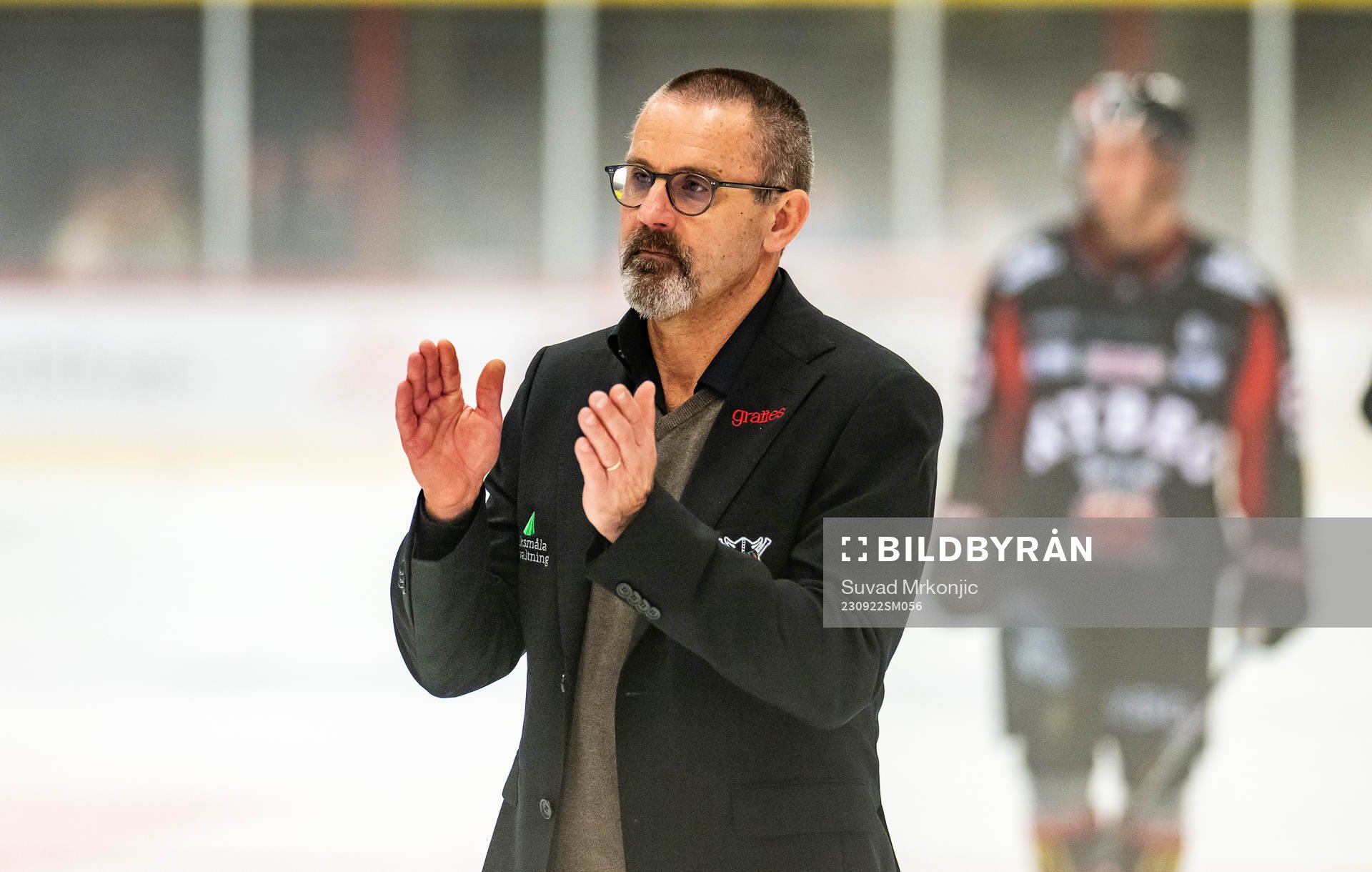 Nybros tränare Tommy Samuelsson jublar