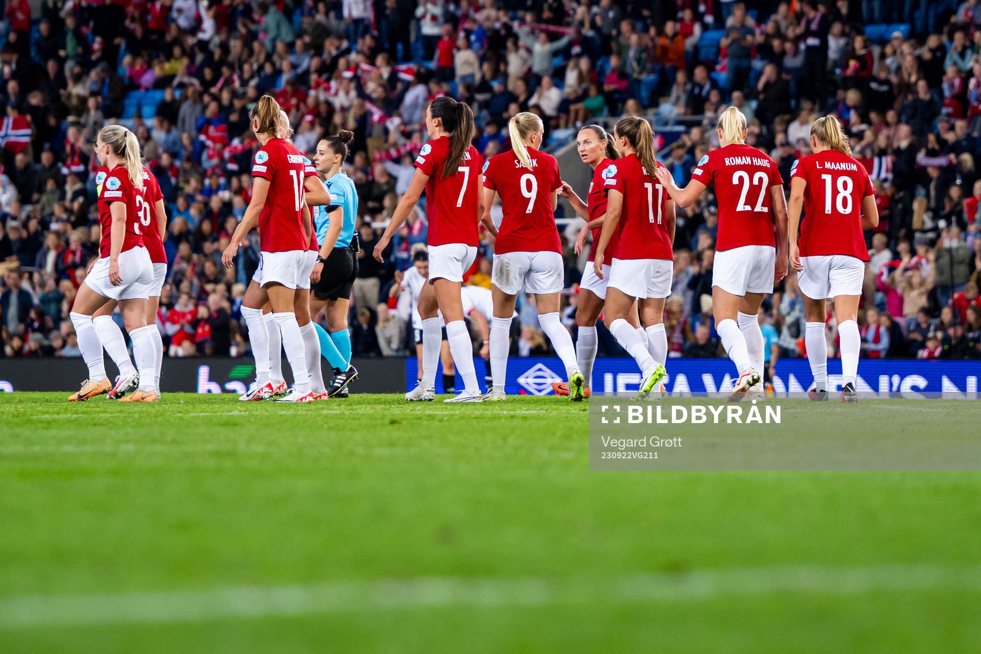 Karina Sævik of Norway celebrates with Marit Bratberg Lund
