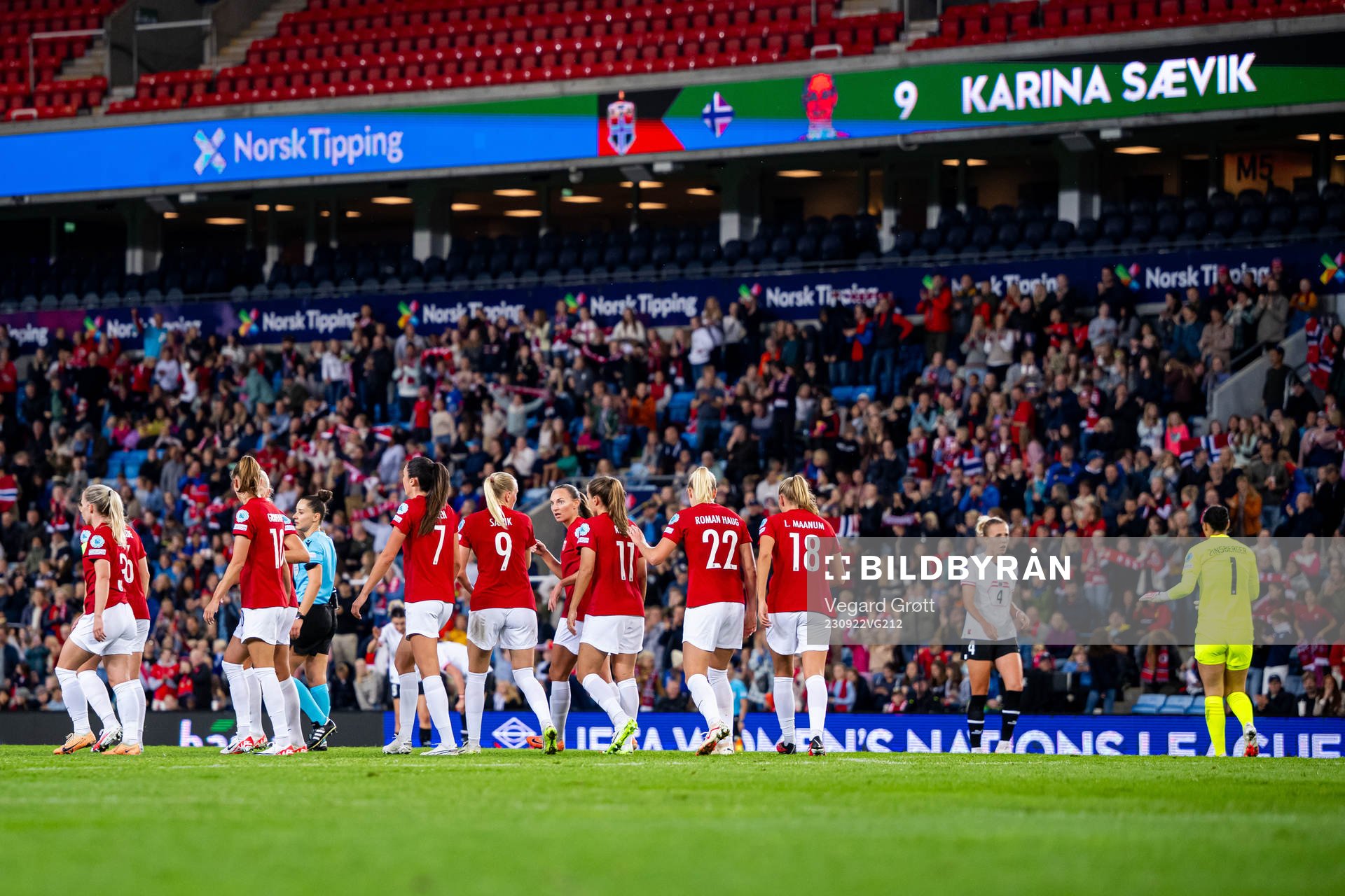 Karina Sævik of Norway celebrates with Marit Bratberg Lund