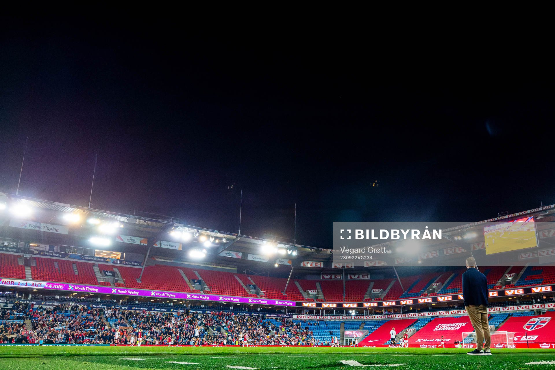 General view of Ullevaal stadion as Leif Gunnar Smerud,