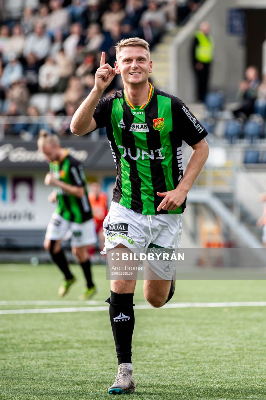 GAISs Joackim Åberg jublar