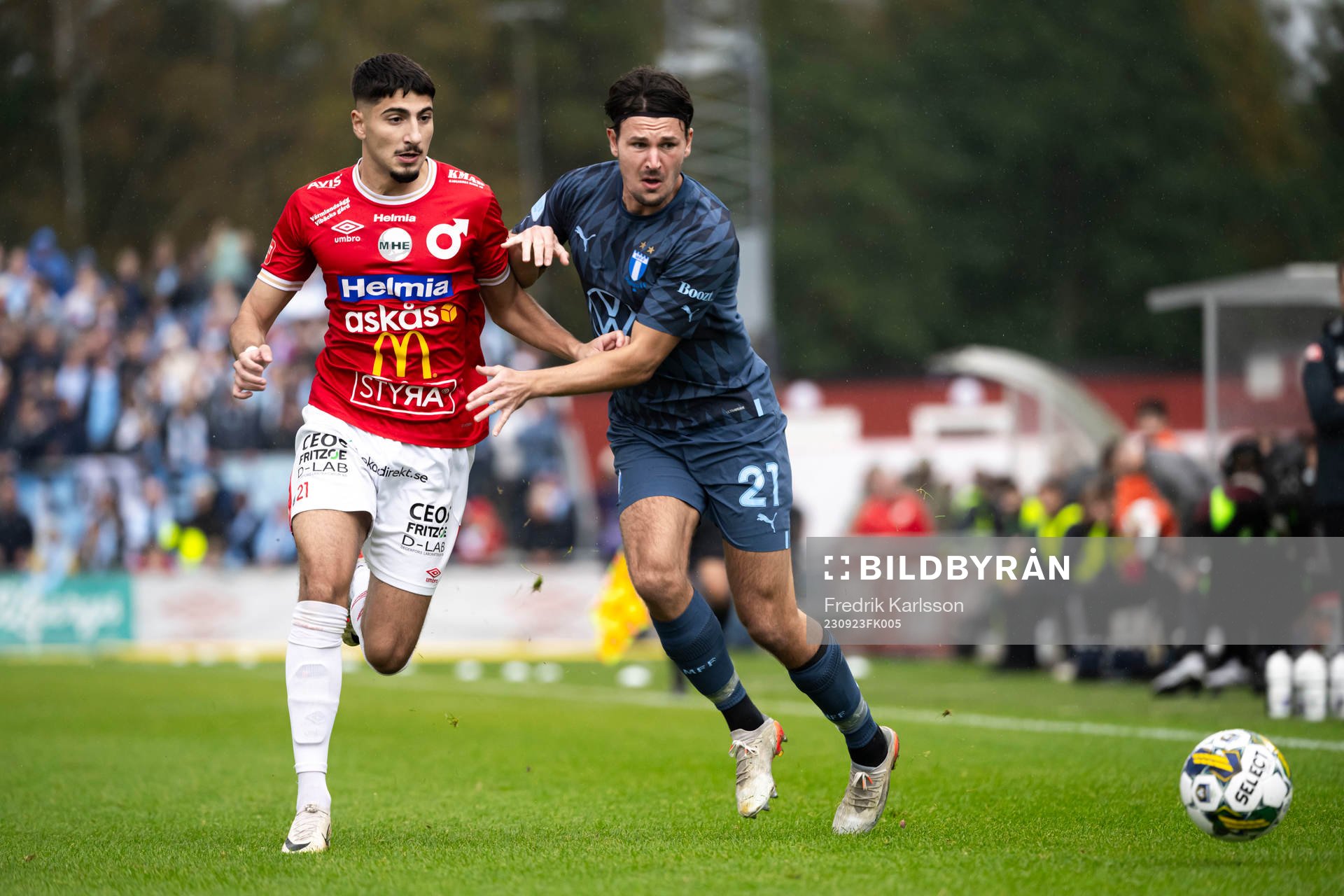 Degerfors Peter Gwargis och Malmö FFs Stefano Vecchia