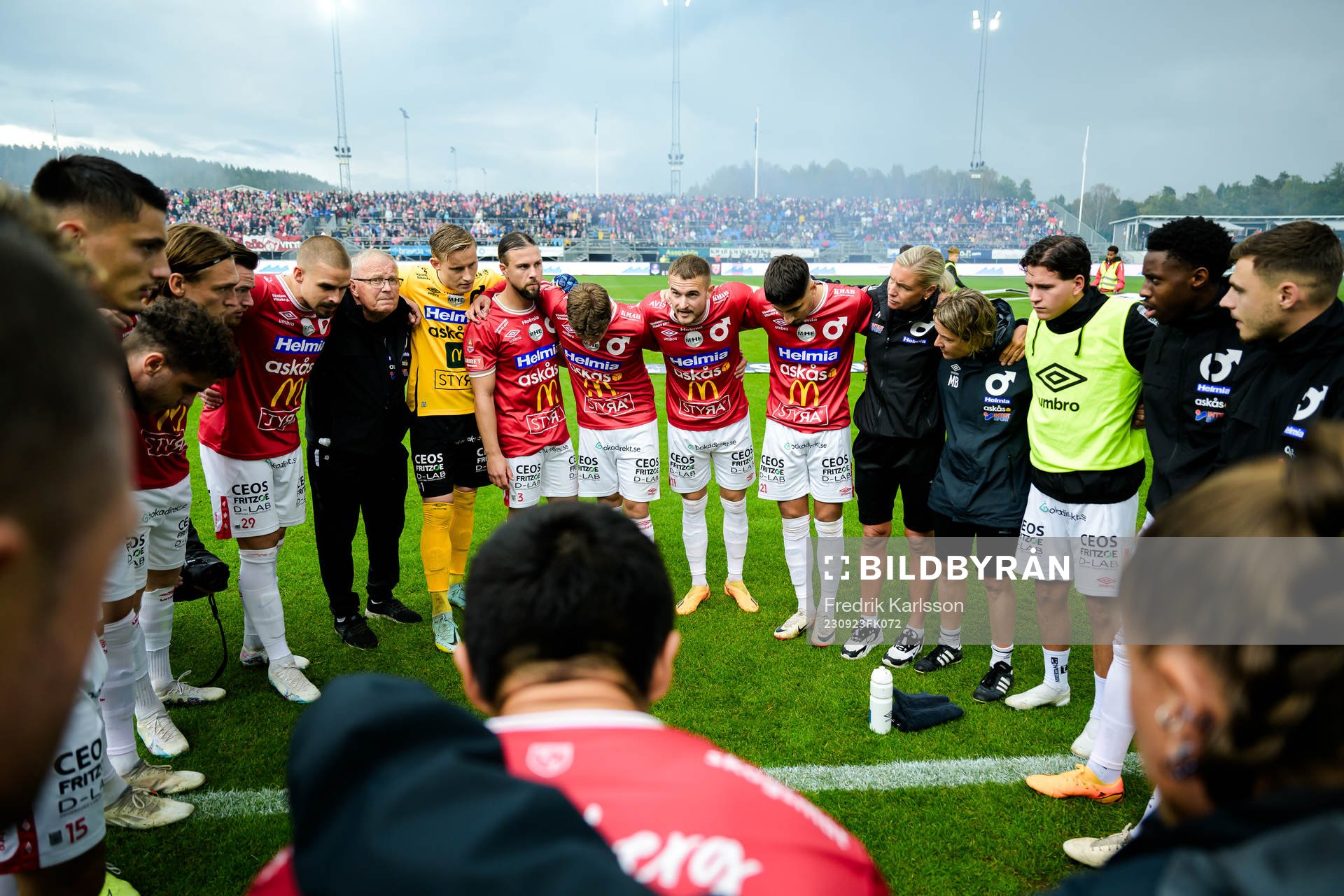 Degerfors Christos Gravius med lagkamrater