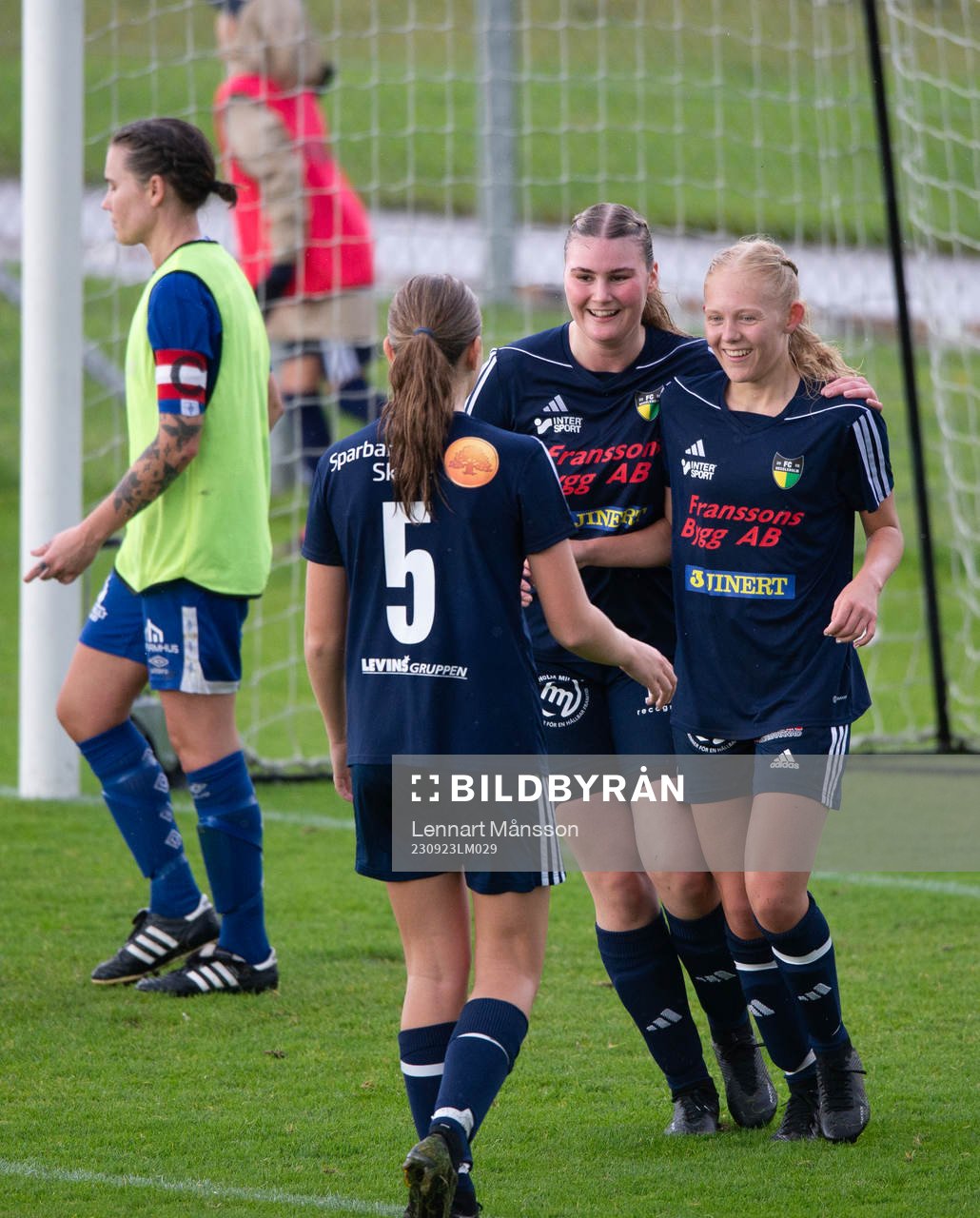 i matchen i division 3 Skåne Norra för damer mellan FC