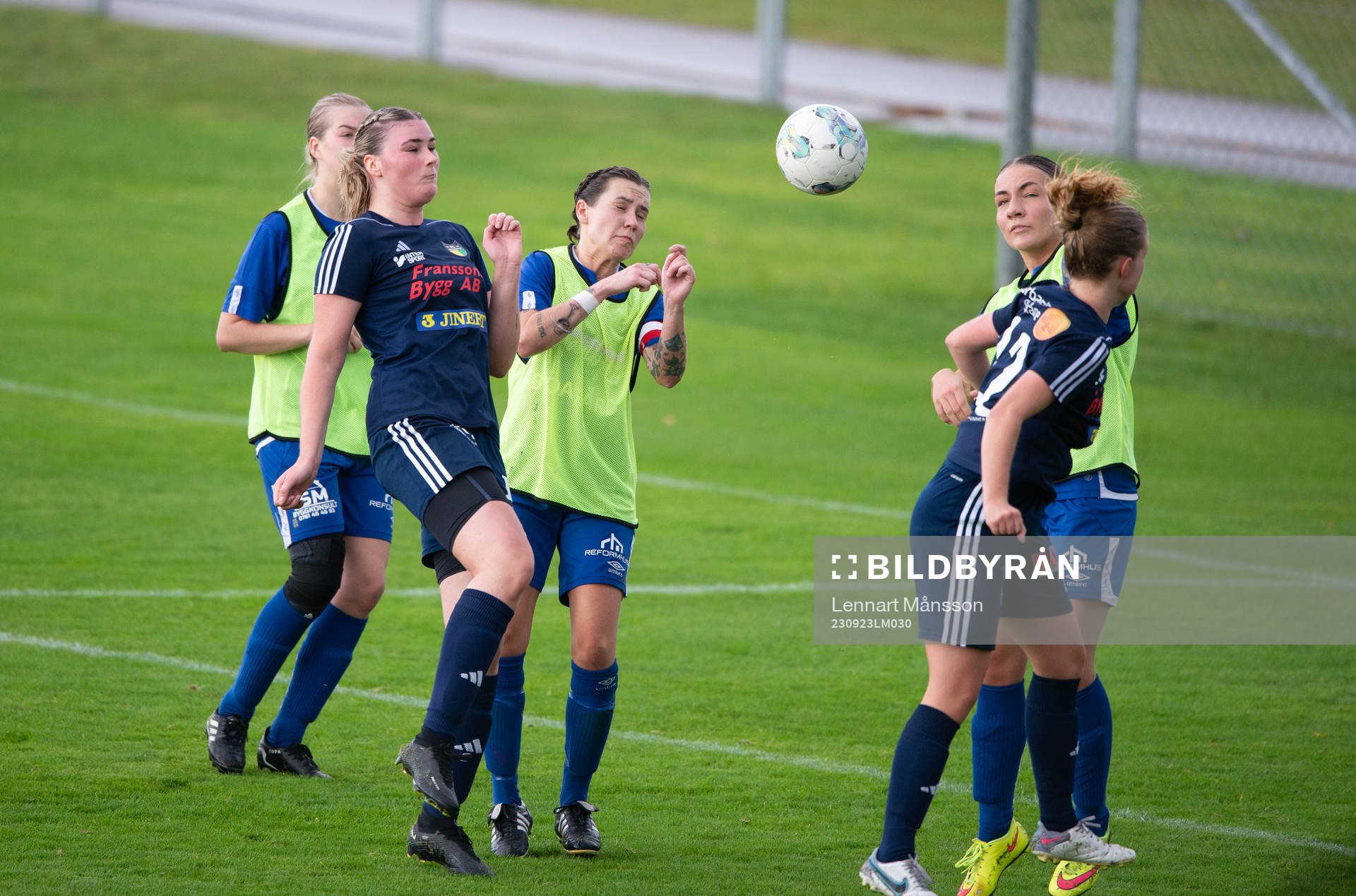 i matchen i division 3 Skåne Norra för damer mellan FC