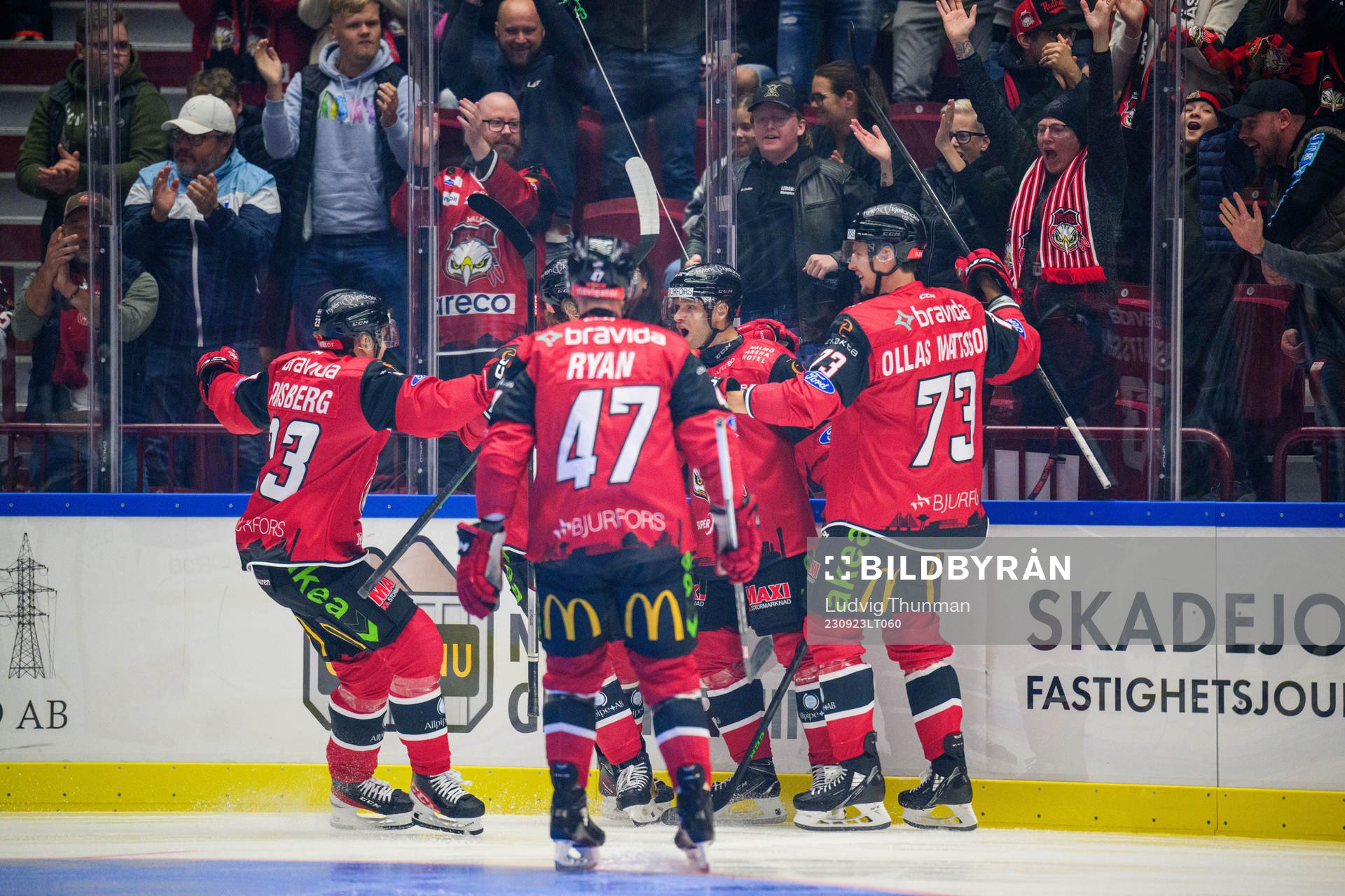 Malmö Redhawks Johan Olofsson jublar