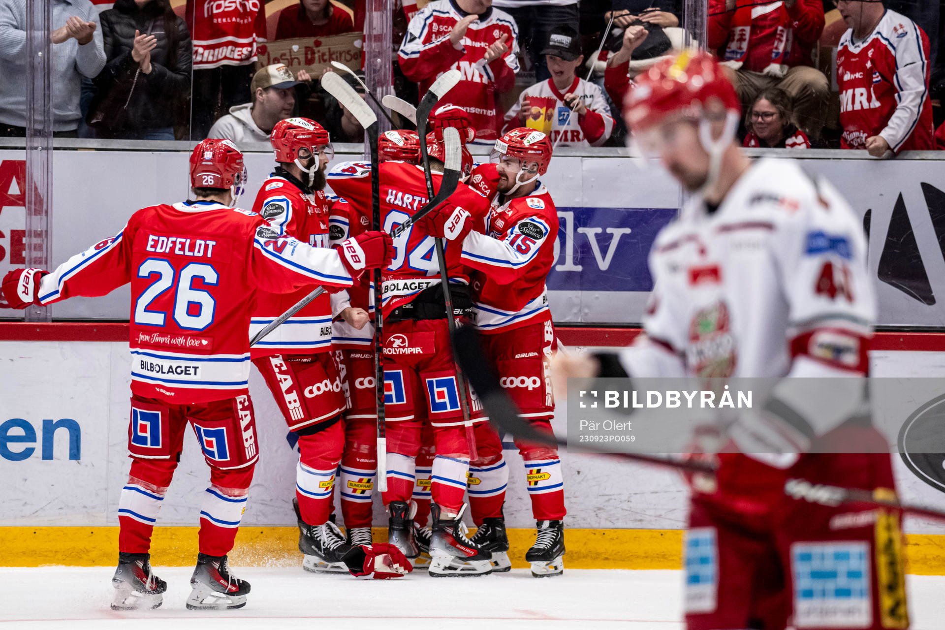 Timrås spelare jublar