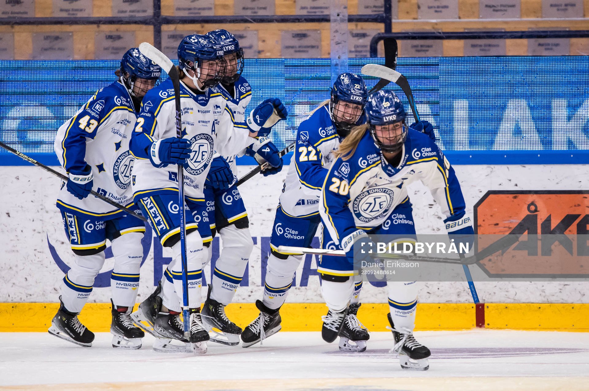 Leksands Tatum Amy jublar