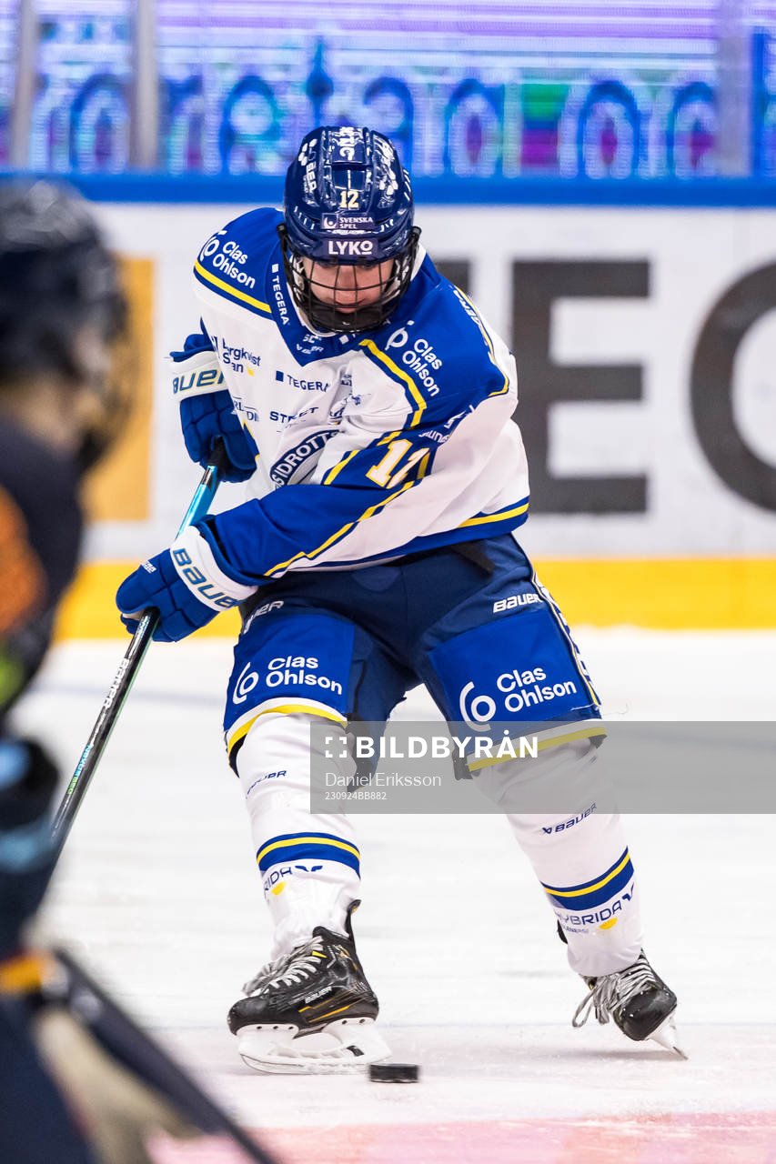 Leksands Autumn Macdougall