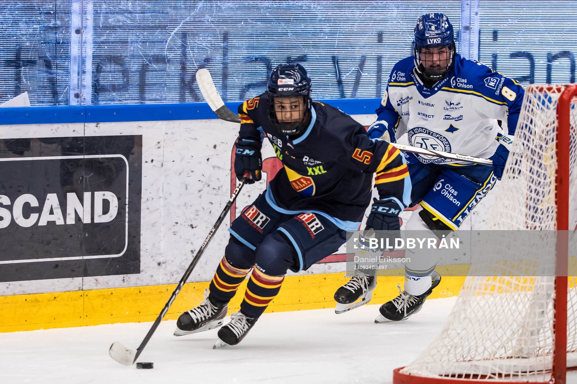 Djurgårdens Olivia Sohrner och Leksands Ella Albinsson