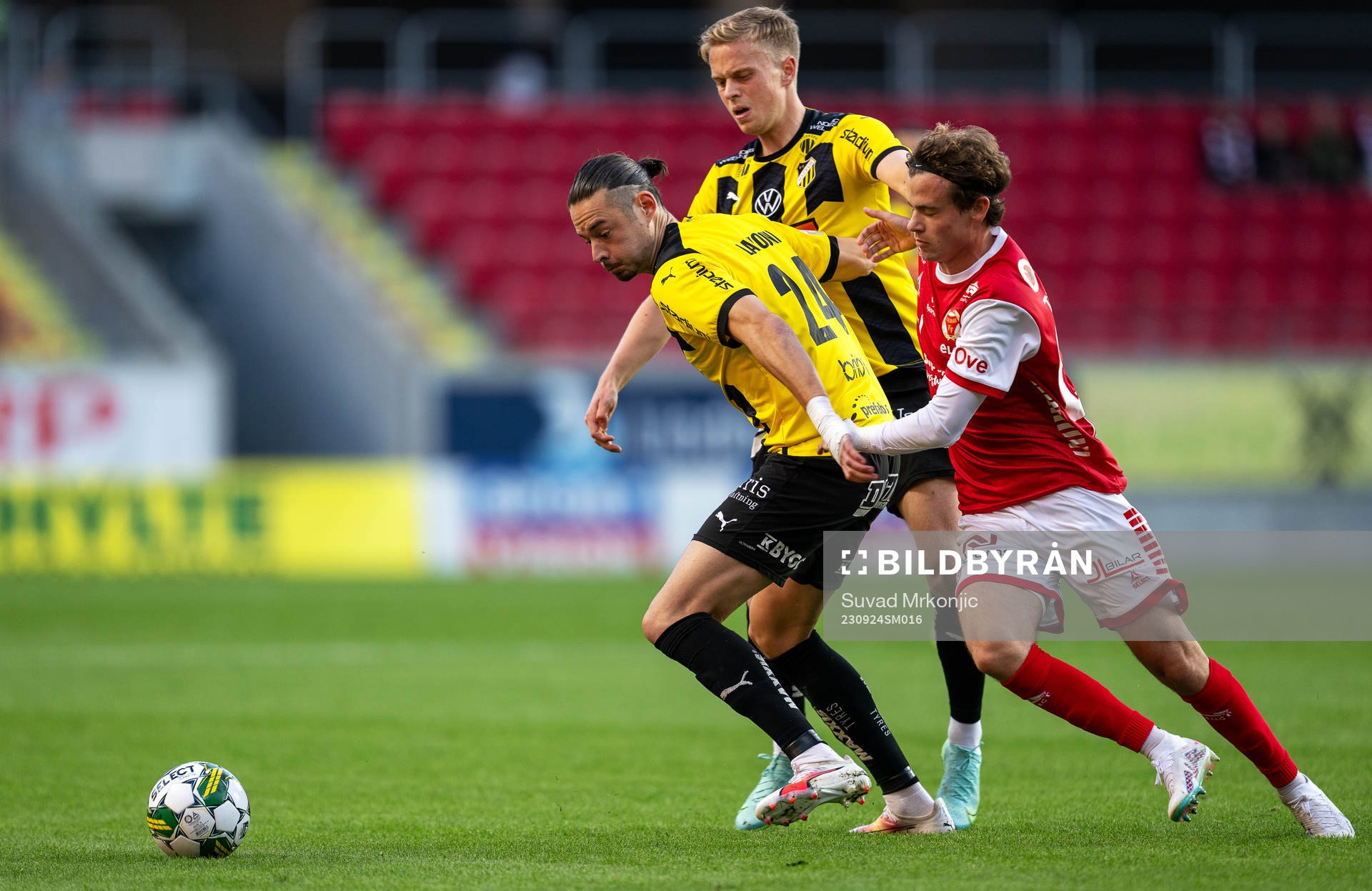 Häckens Amor Layouni och Kalmars Jacob Trenskow