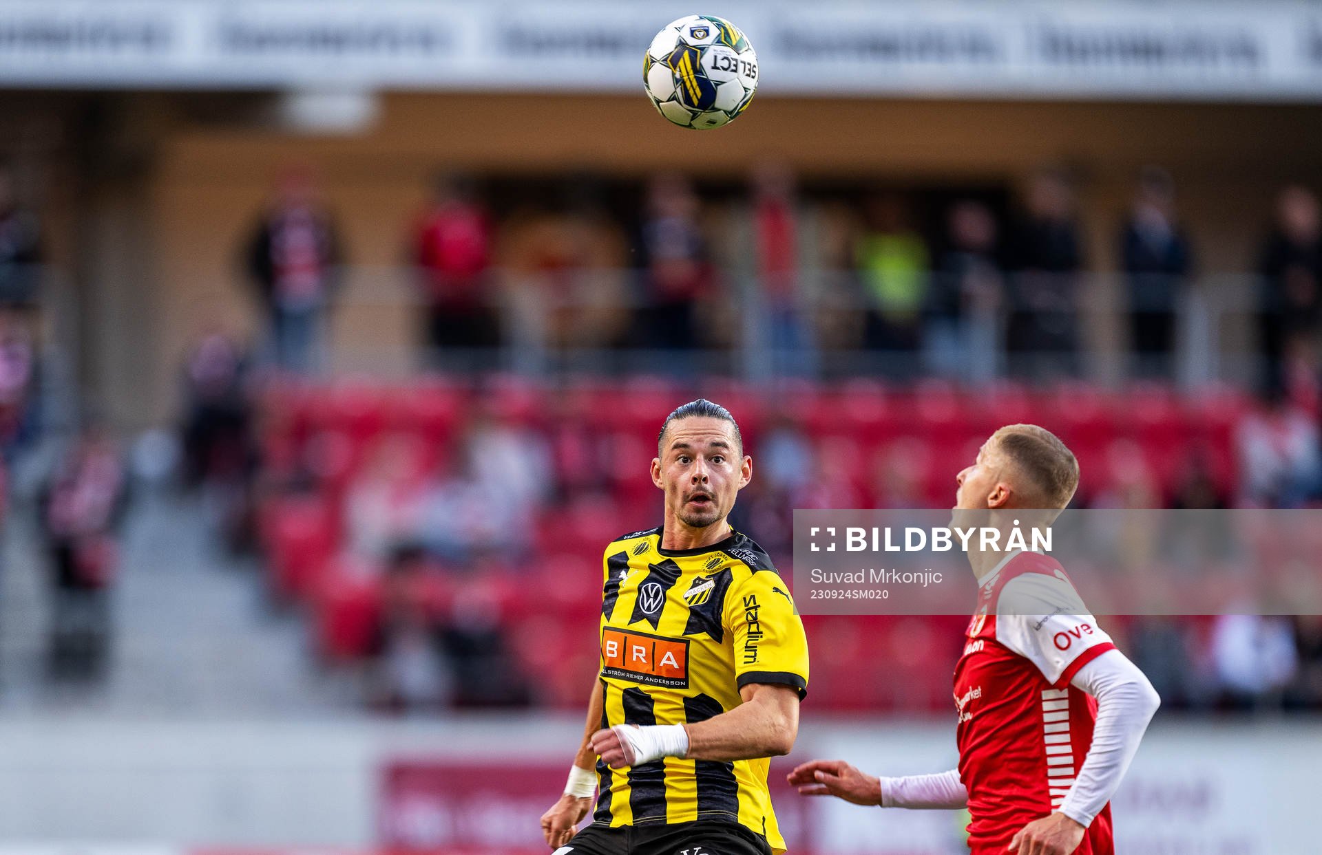 Häckens Amor Layouni och Kalmars David Kristjan Olafsson