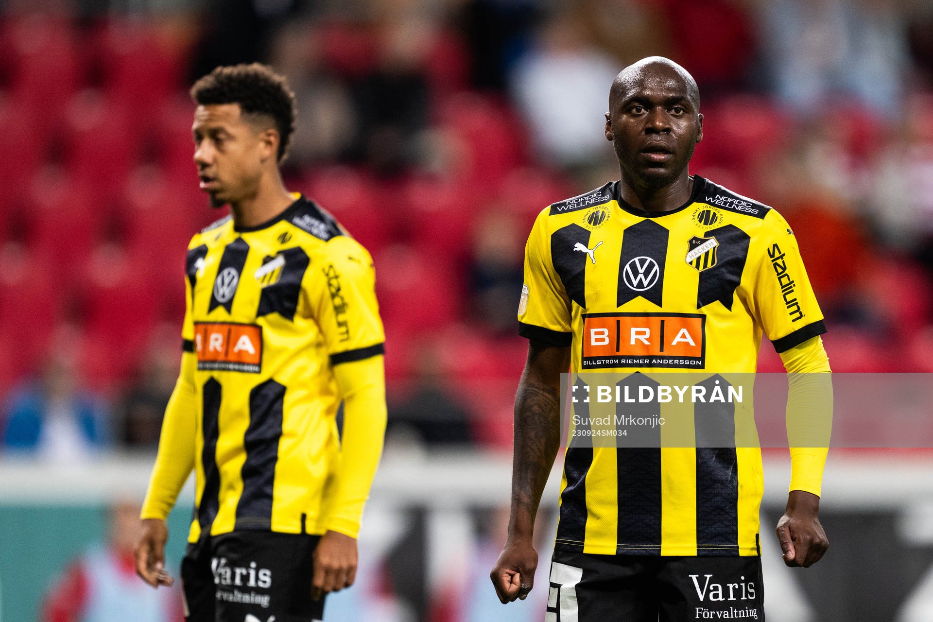 Häckens Tobias Sana och Edward Chilufya deppar