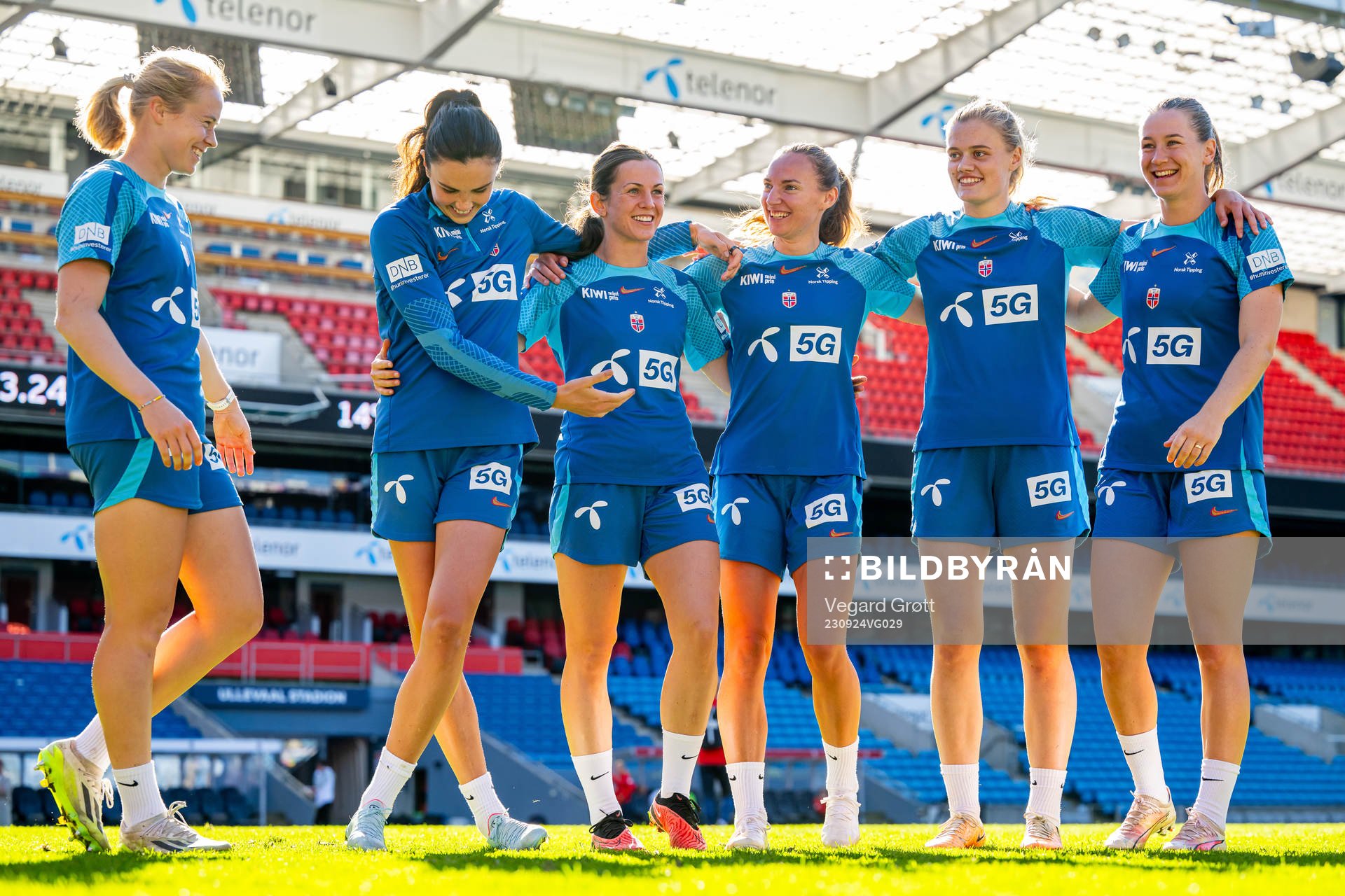 Julie Blakstad, Ingrid Syrstad Engen, Tuva Hansen, Marit